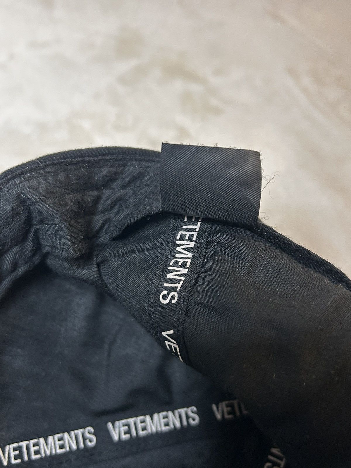 Vetements Vetements Securite Hat Size ONE SIZE - 5 Thumbnail