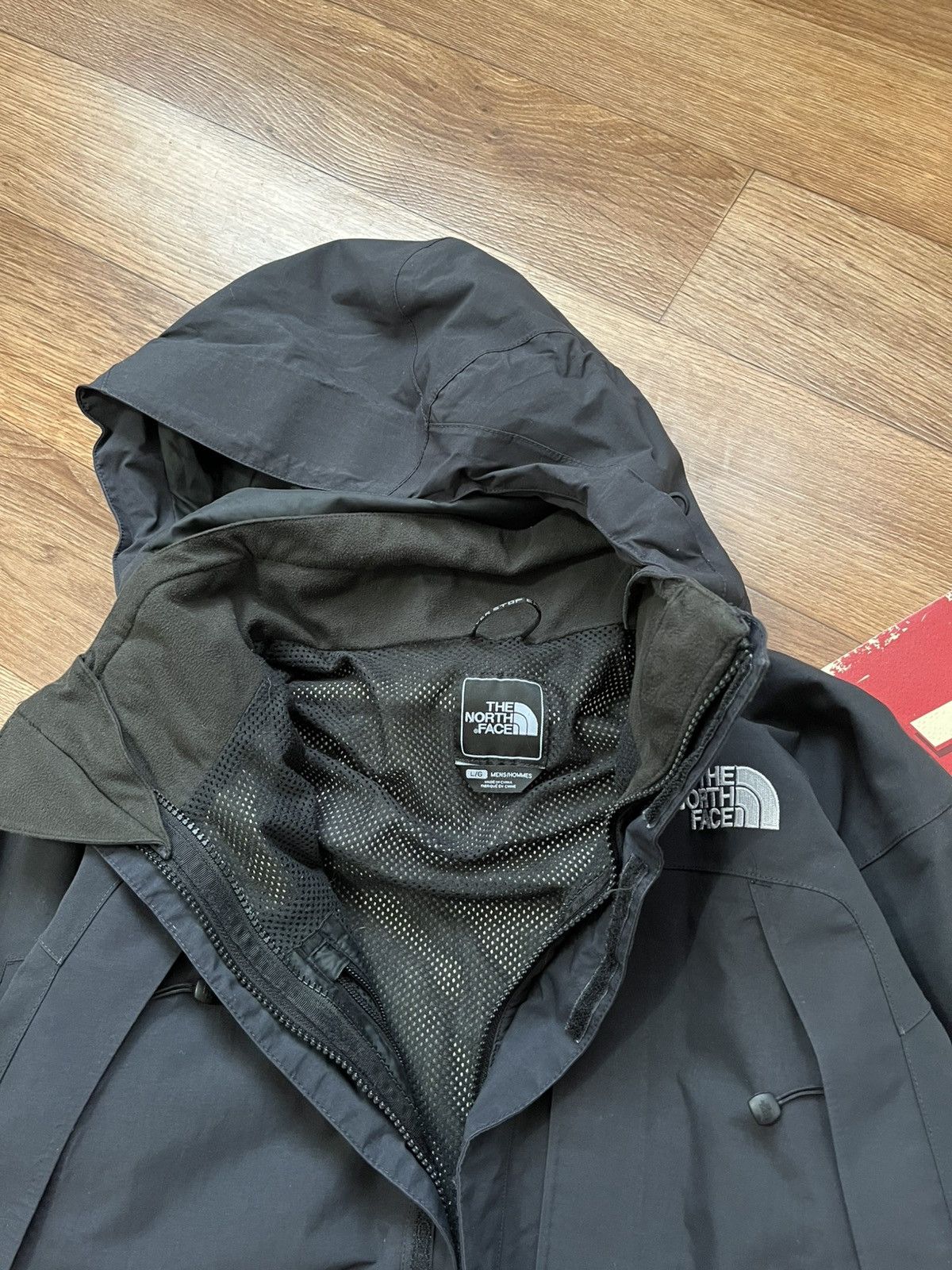 The North Face Vintage The North Face Gore-Tex Mountain Jacket Size US L / EU 52-54 / 3 - 7 Thumbnail