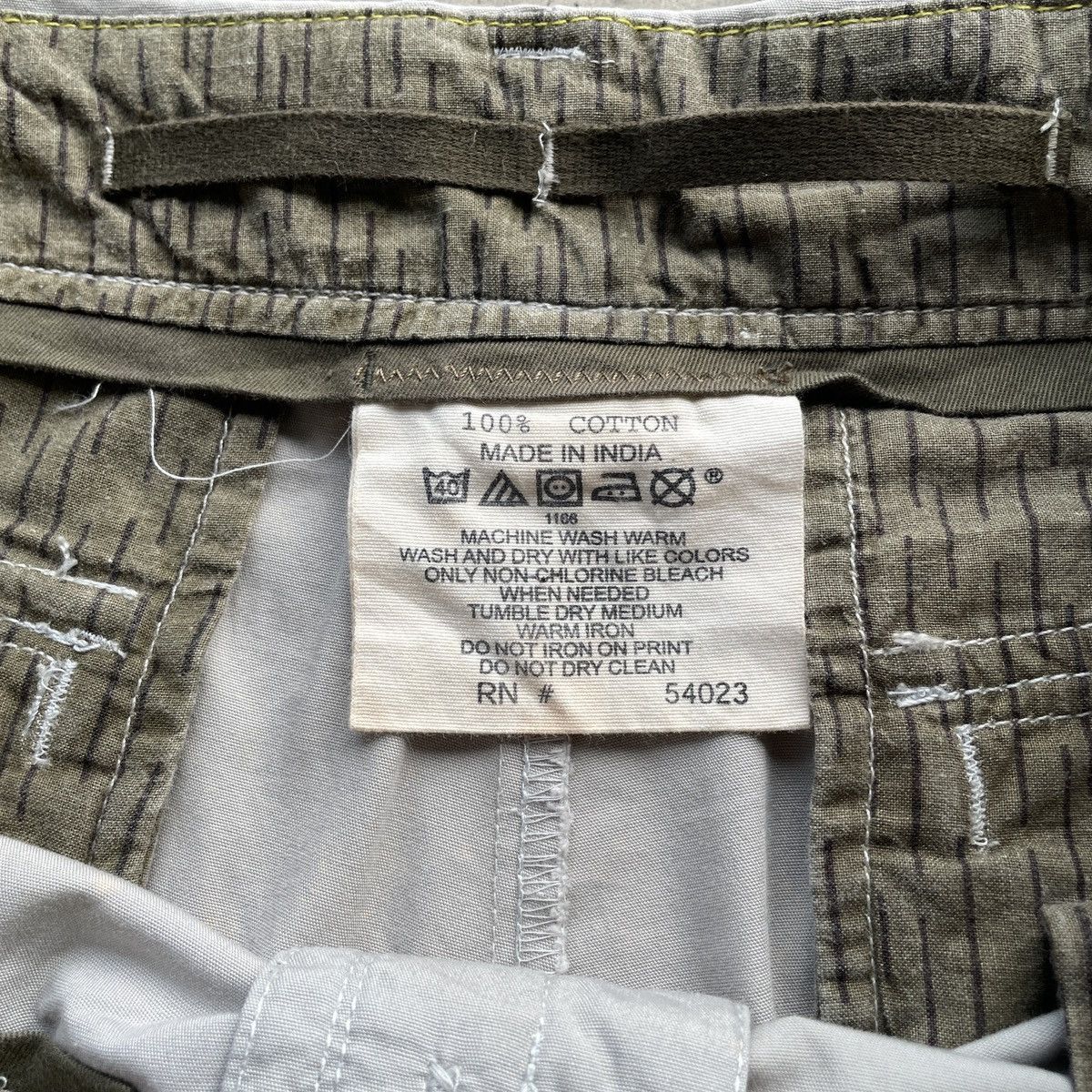 Vintage Vintage Gap Faded/Stain/Dirty Cargo Pants Workwear Tactical Size US 36 / EU 52 - 6 Thumbnail