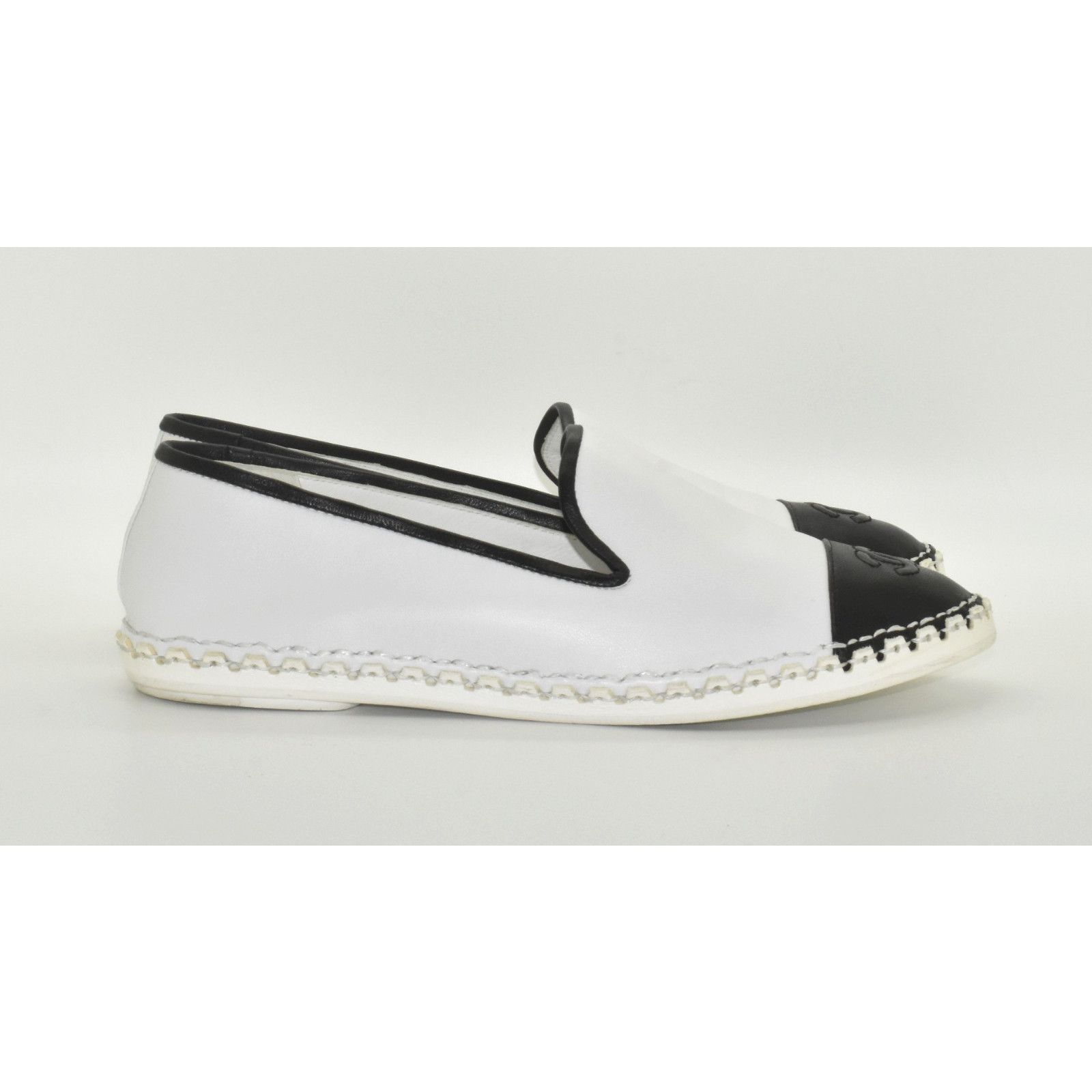 Chanel CHANEL Lambskin Interlocking CC Moccasins Loafers Size 39 Size US 9 / IT 39 - 3 Thumbnail