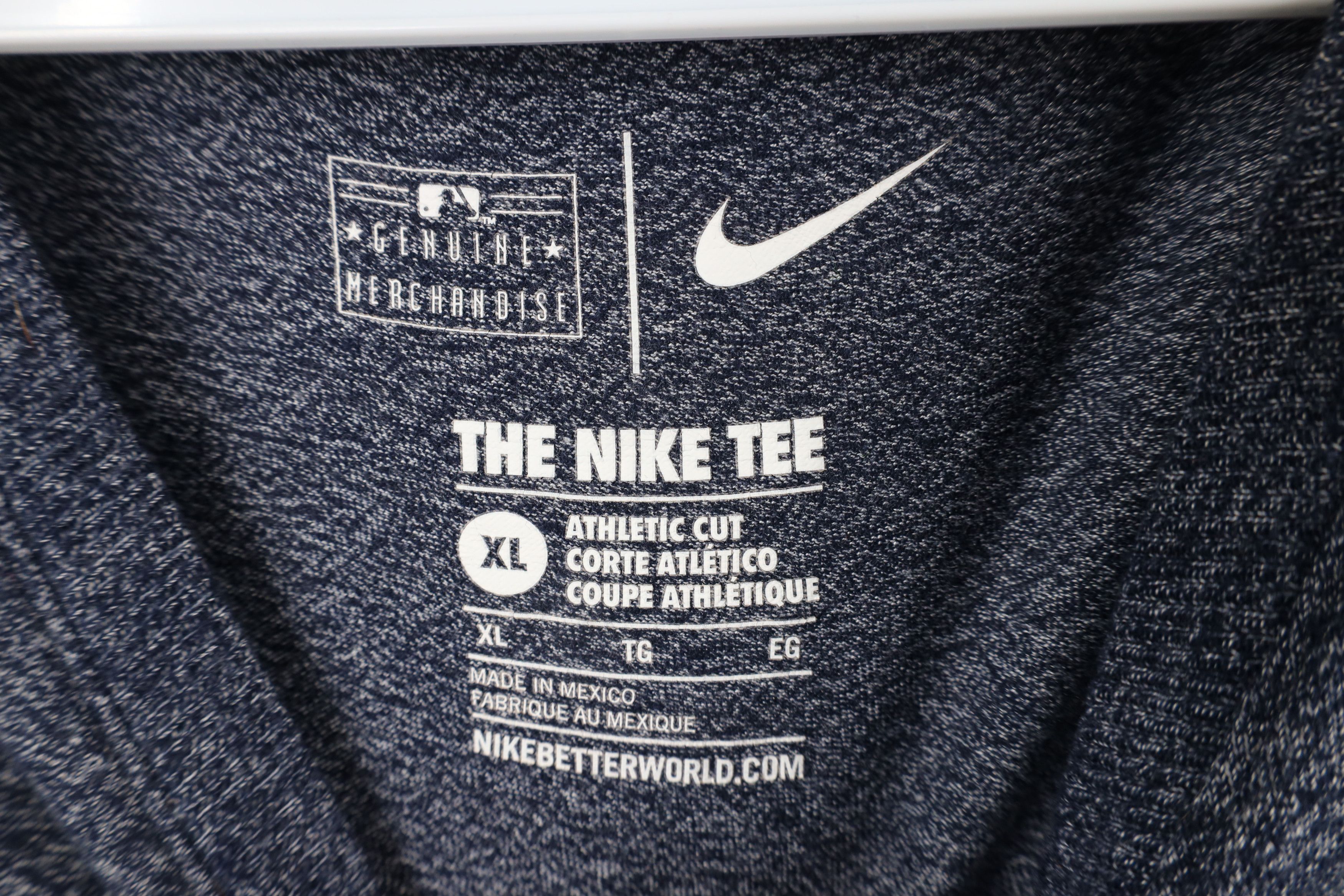 Nike × Vintage Nike Detroit Tigers Old English D Jersey Knit T-Shirt Blue Size US XL / EU 56 / 4 - 4 Thumbnail