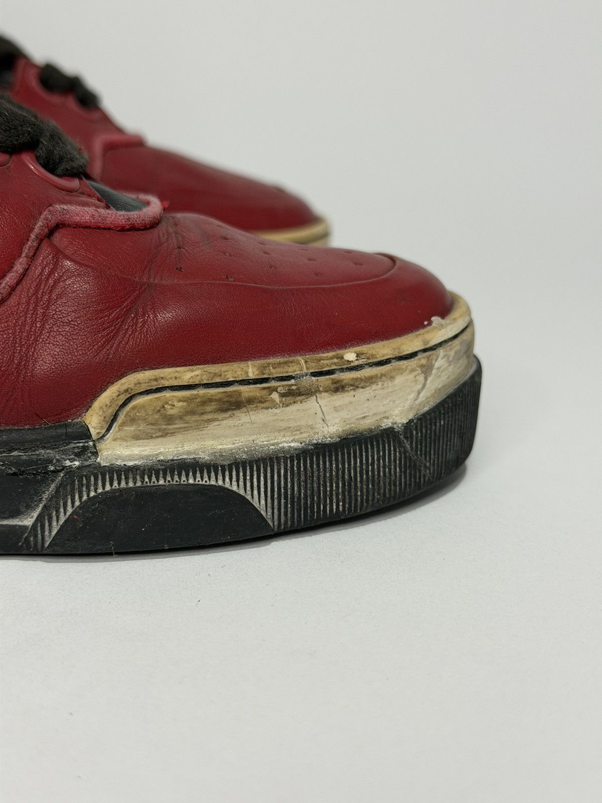 Givenchy Givenchy Tyson Black/Dark Red Leather Star Studded Sneakers Size US 8 / EU 41 - 7 Thumbnail
