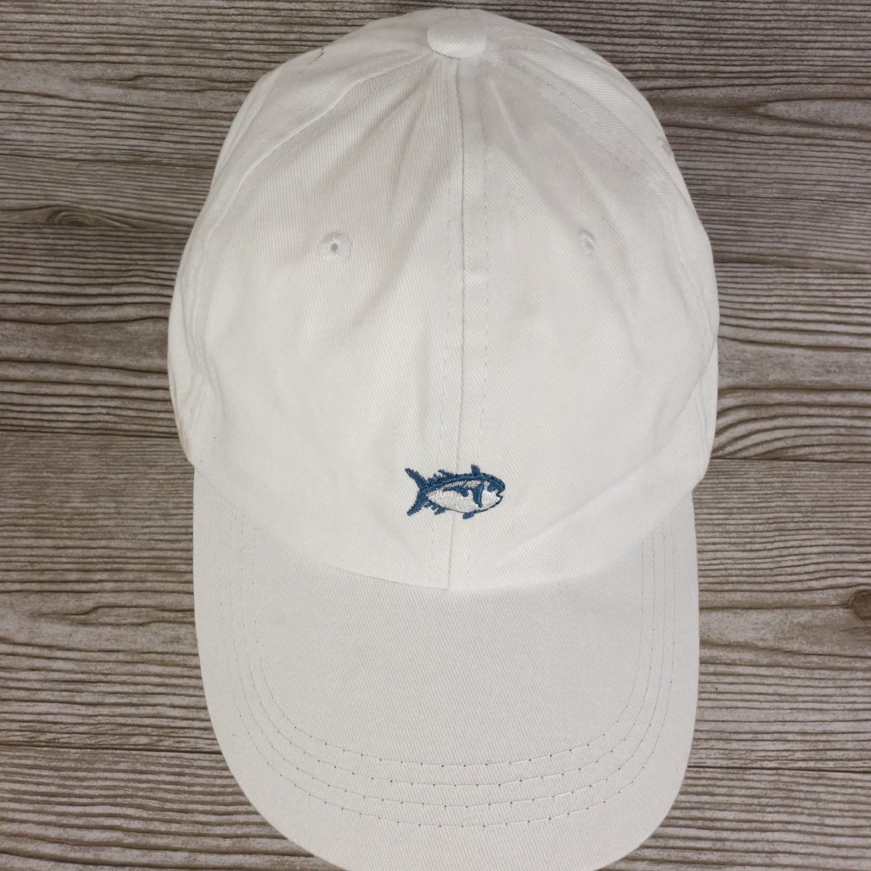 Southern Tide SOUTHERN TIDE FISH LOGO WHITE BASEBALL CAP STRAPBACK DAD CAP STAINED Unisex One Size Size ONE SIZE - 3 Thumbnail