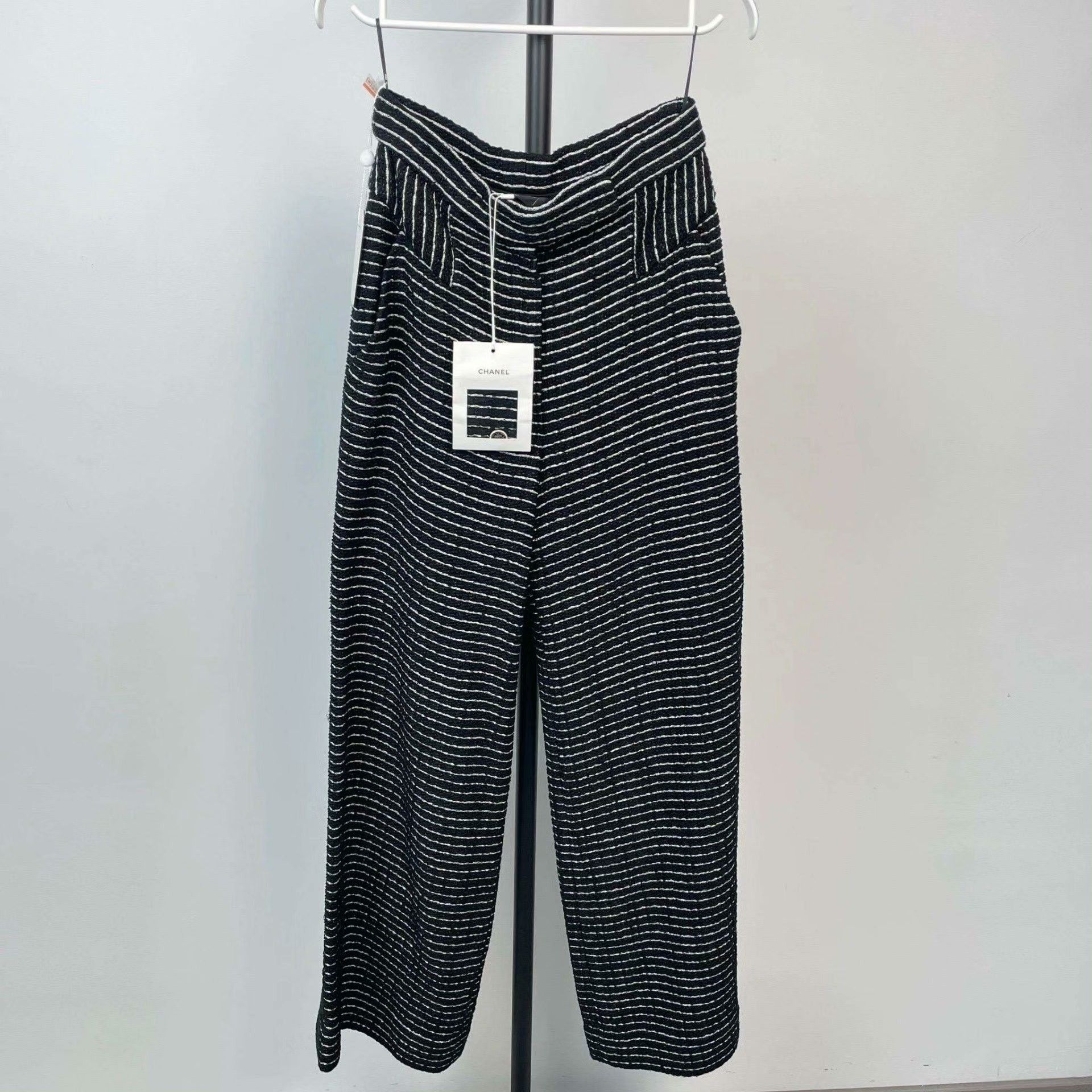 Chanel Chanel Silver Casual Pants 36 Men Size US 36 / EU 52 - 1 Thumbnail