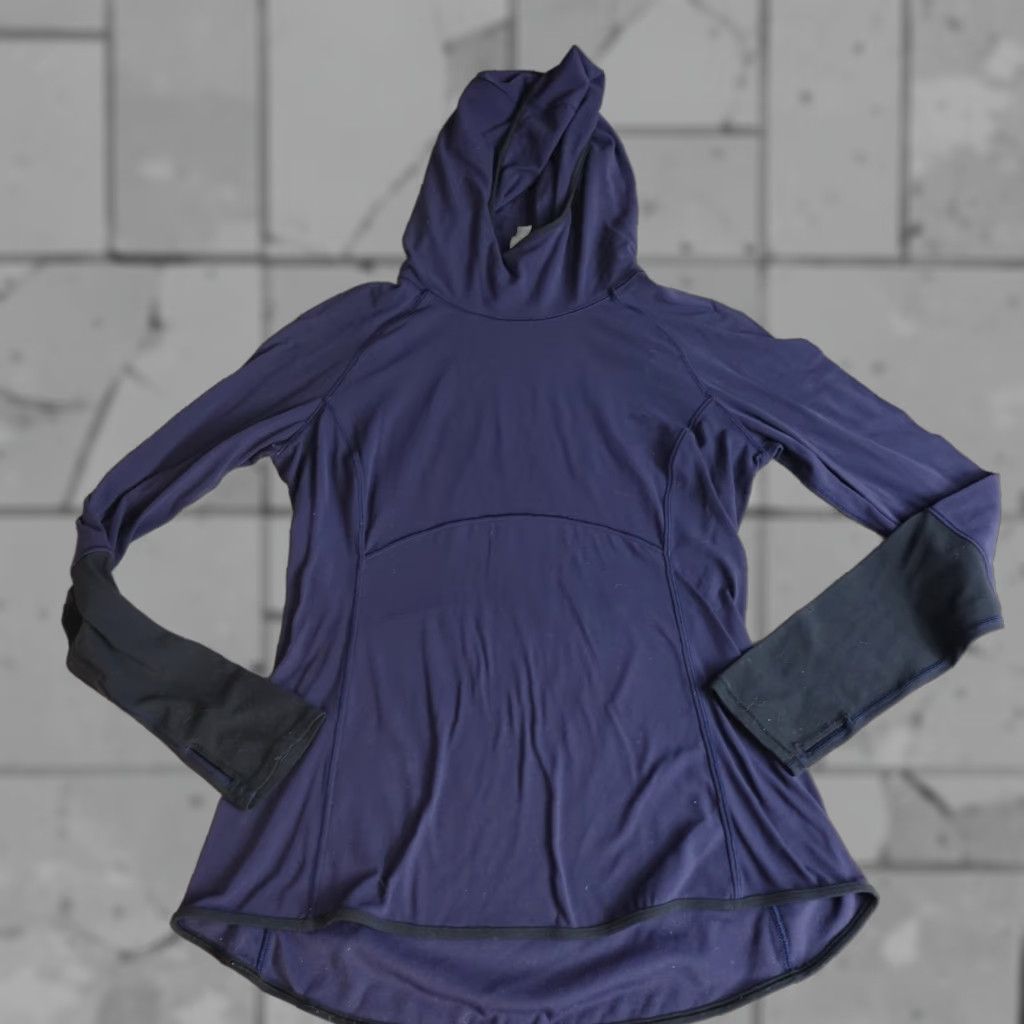 Lululemon Lululemon Womens Sweatshirt XL Blue Shape Up Nulu Pullover Midnight Navy Blue Colorblock Athletic Running Womens XL Size XL / US 12-14 / IT 48-50 - 1 Thumbnail