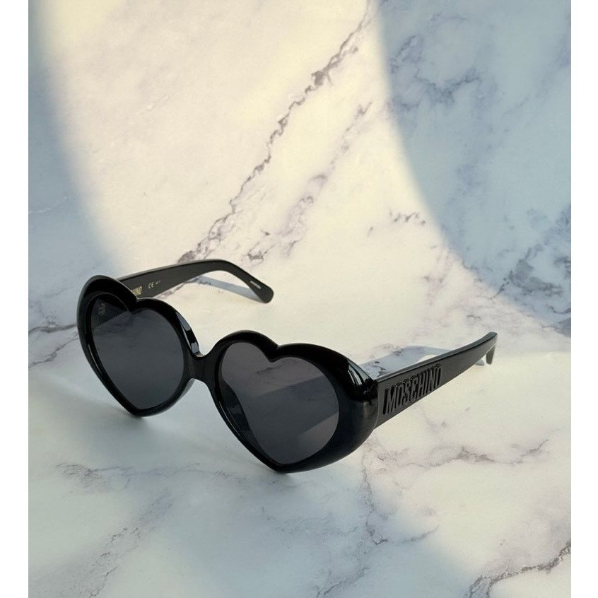 Moschino NEW Moschino MOS128S Heart Black Sunglasses Size ONE SIZE - 1 Thumbnail