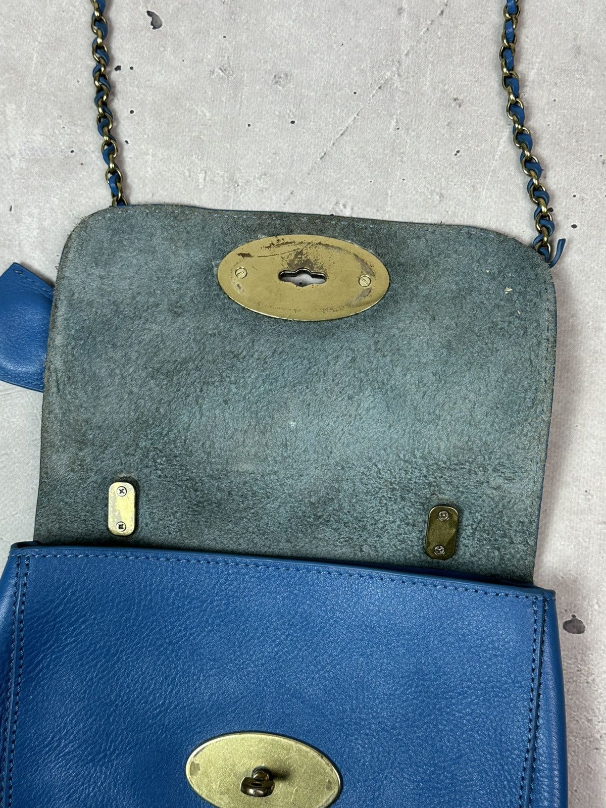 Mulberry Vintage Mulberry Leather Blue Handle Chain Mini Bag Size ONE SIZE - 9 Thumbnail