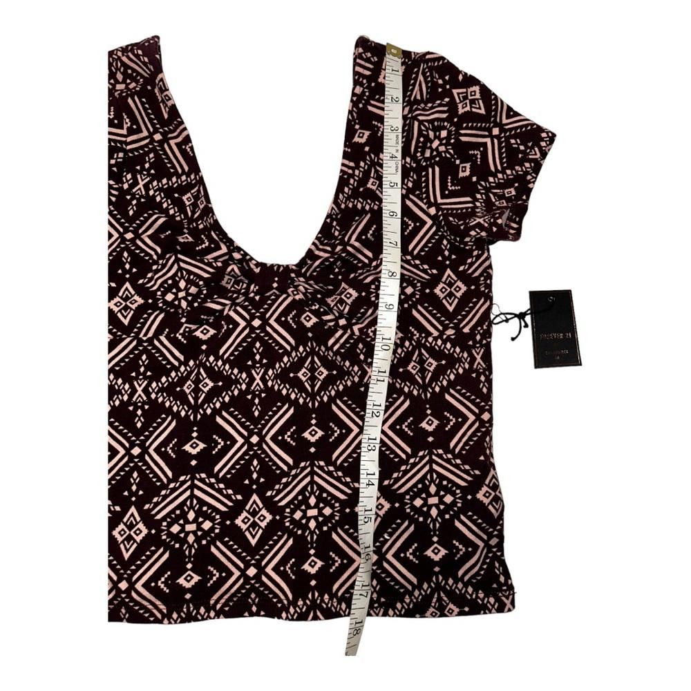 Forever 21 Forever 21 l NWT Aztec Print Fitted Tee Size Large Size L / US 10 / IT 46 - 6 Thumbnail
