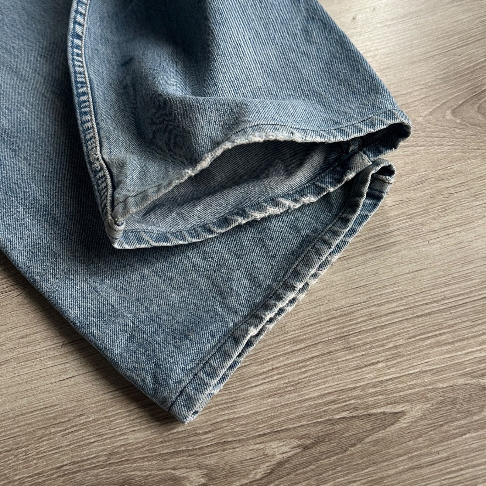 Levi's Levi’s 517 Vintage Jeans USA Made Distressed Denim 9814AC Size US 33 - 13 Thumbnail