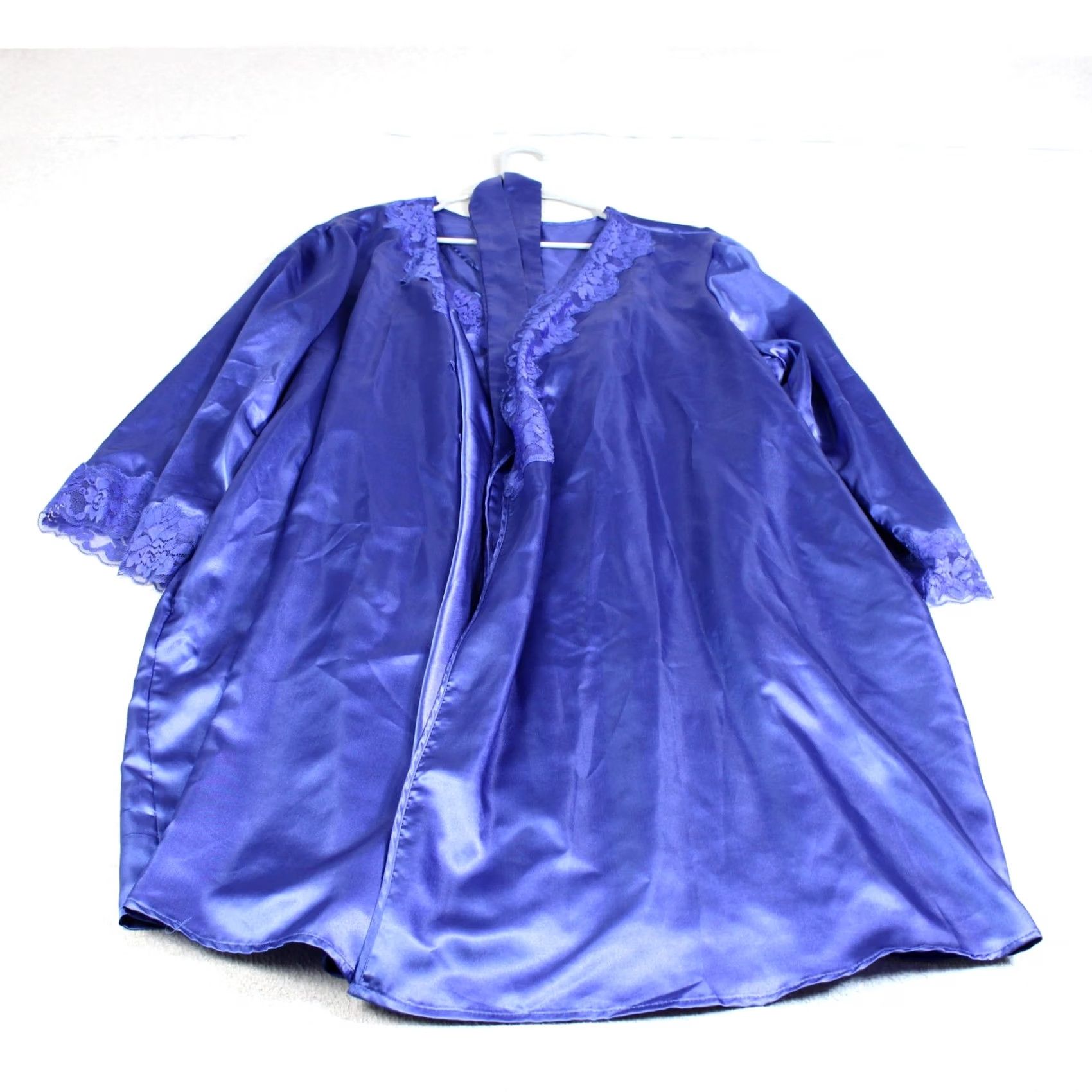 Vintage Amoureuse Blue Satin Kimono Robe & Nightgown Set 1X Women Belt 2 Piece Lingerie Sleepwear Size ONE SIZE - 2 Thumbnail