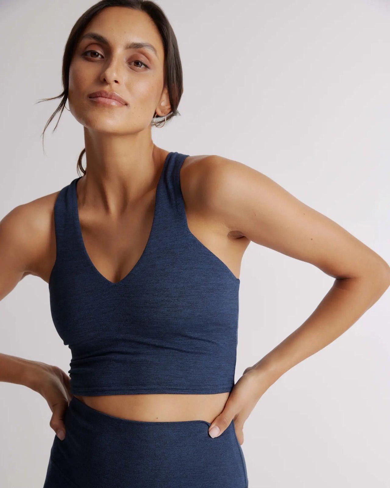Quince Quince Small Ultra-Soft V-Neck Cropped Tank Size S / US 4 / IT 40 - 6 Thumbnail