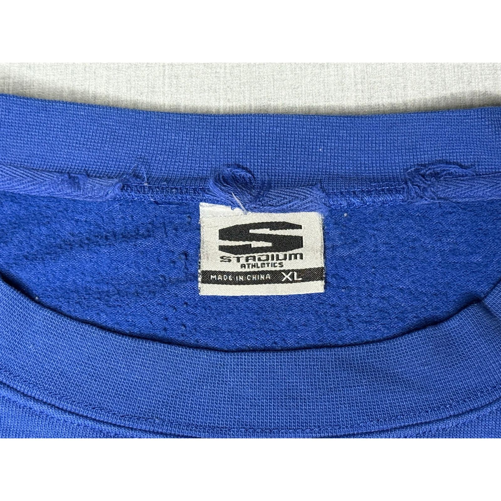 Vintage Vintage Y2K UCLA Bruins Pullover Crewneck Sweatshirt XL Size US XL / EU 56 / 4 - 3 Thumbnail
