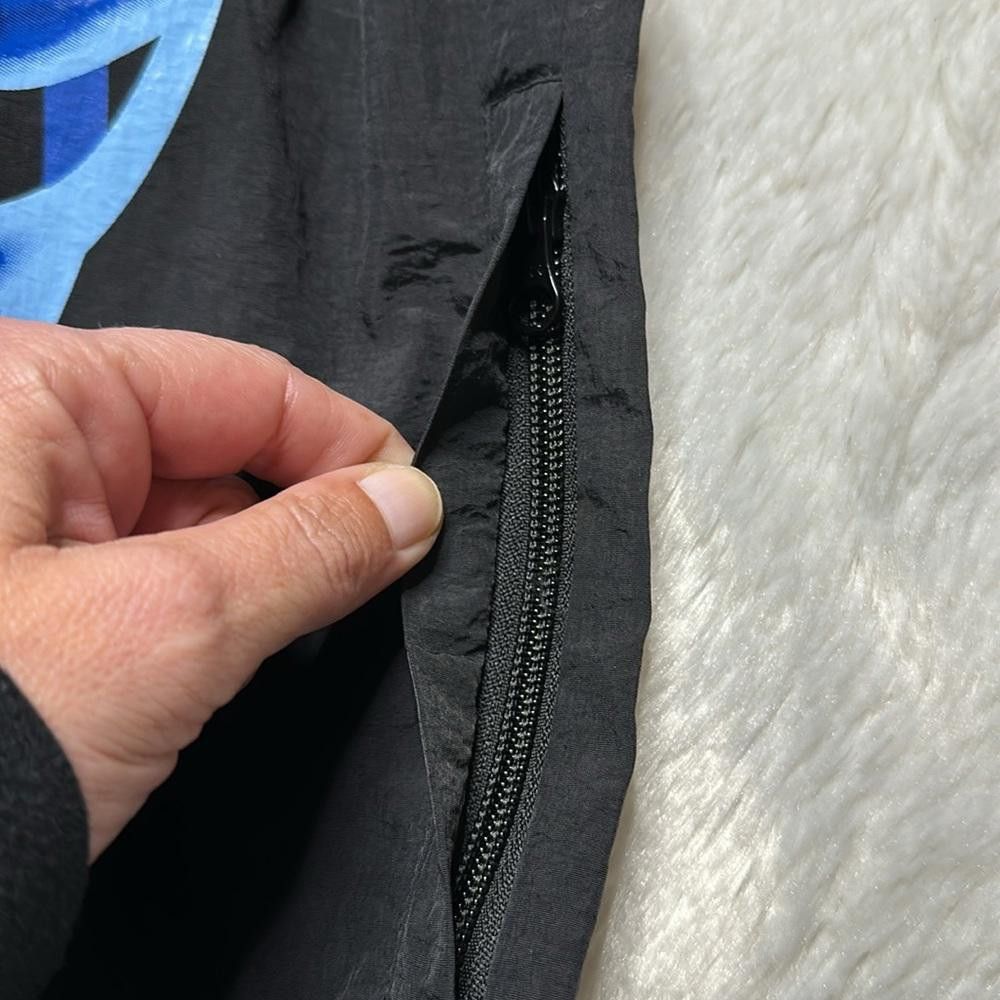 Market NWOT Market Injuries Track Jacket in Black/ Blue Unisex Sz M Size US S / EU 44-46 / 1 - 6 Thumbnail