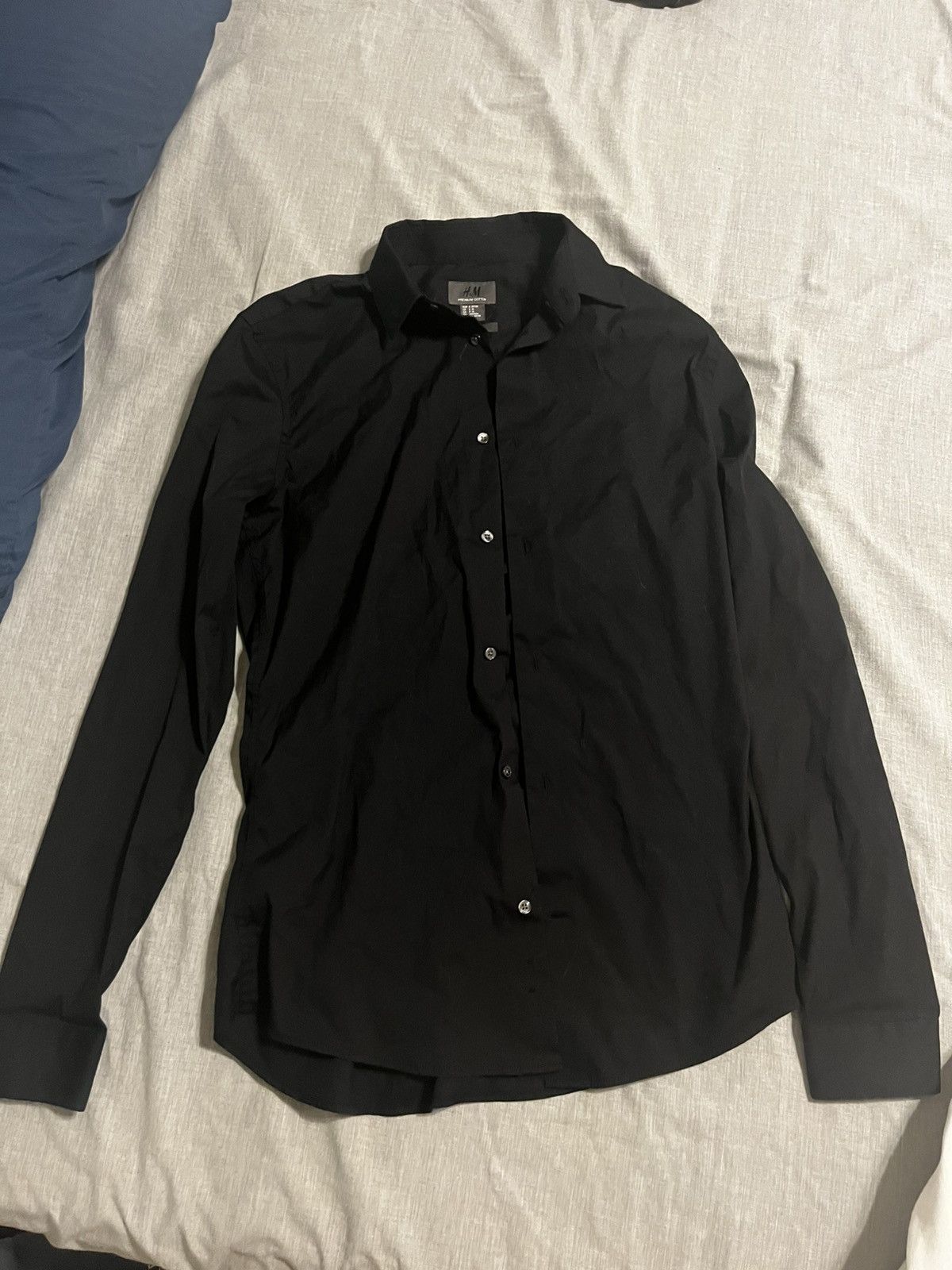 H&M H&M Black formal shirt Size 36R - 1 Thumbnail