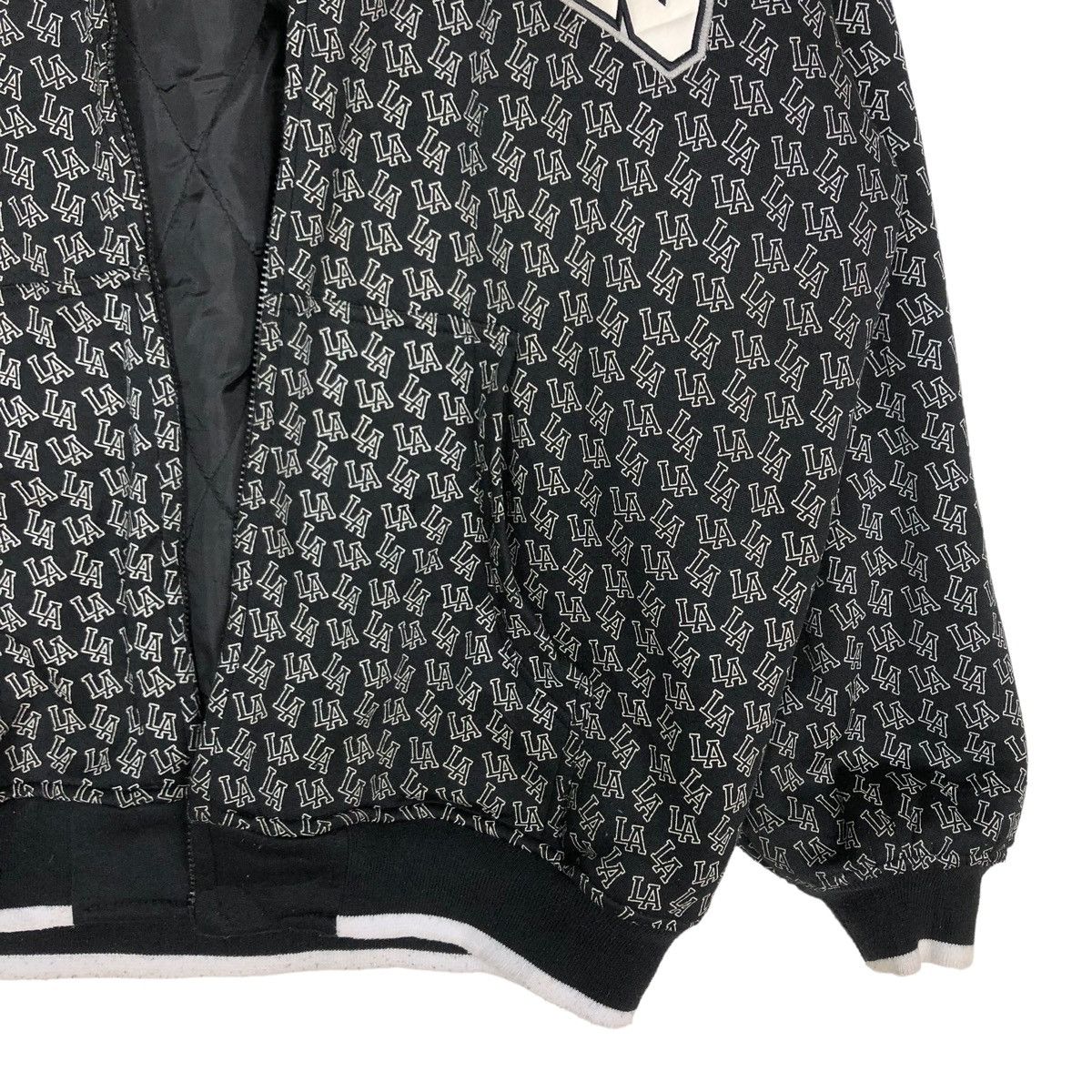 Japanese Brand × Vintage 🔥VINTAGE HOODIE JACKET LOS ANGELES FULL PRINT Size US L / EU 52-54 / 3 - 5 Thumbnail