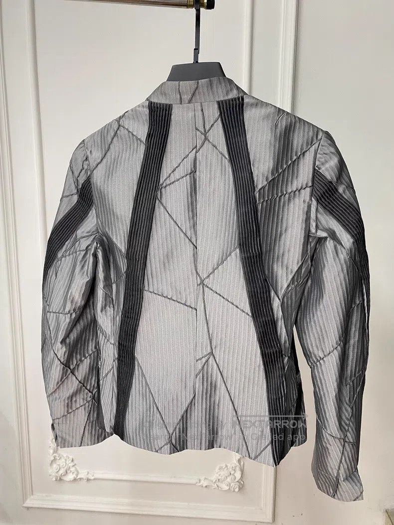 Issey Miyake Issey Miyake Silver Cracked Embossed Texture Suit Size S / US 4 / IT 40 - 2 Thumbnail