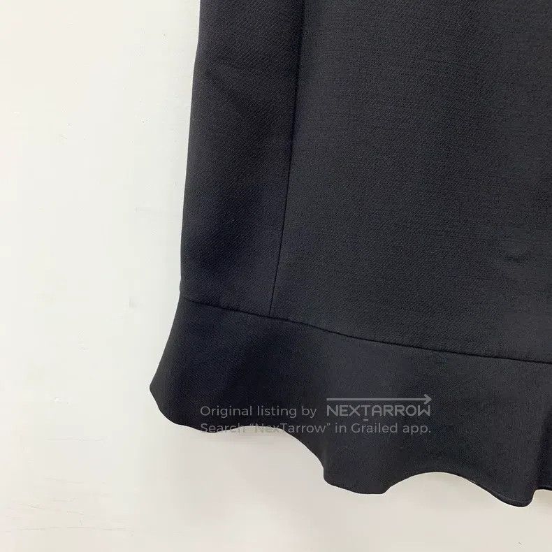Valentino Valentino Black lace beaded wool lapel ruffled dress Size M / US 6-8 / IT 42-44 - 4 Thumbnail
