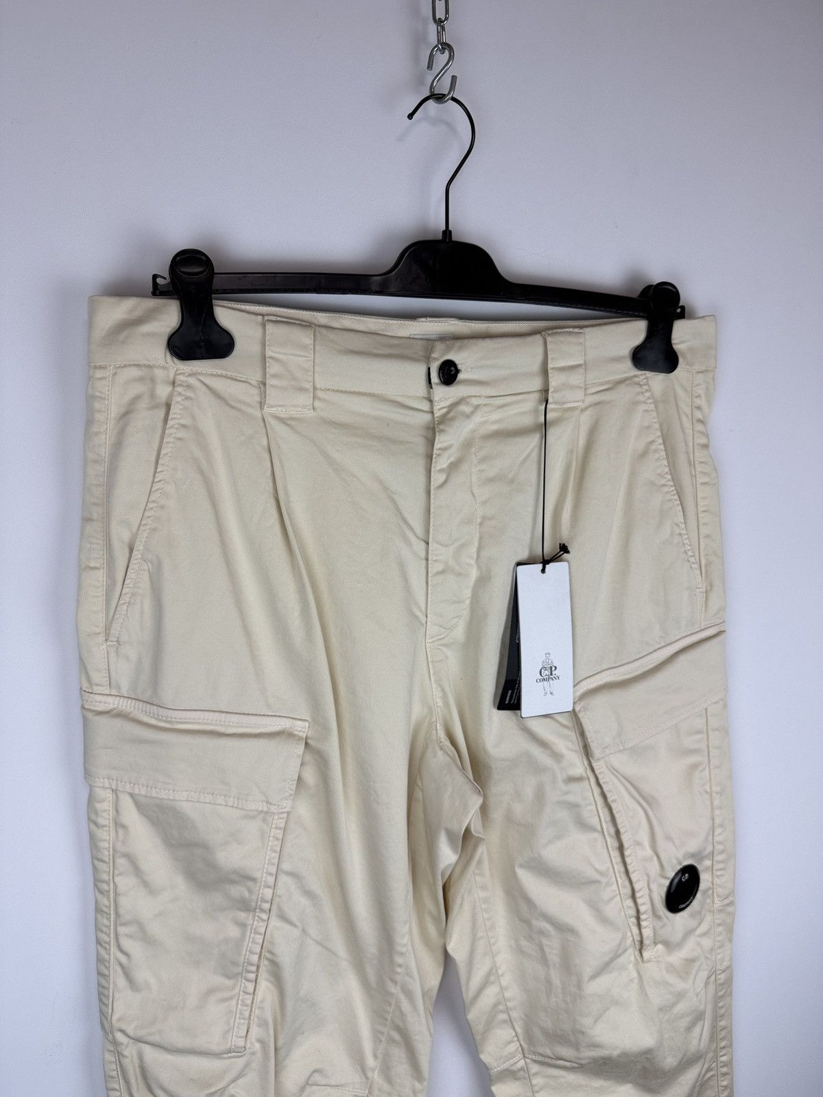 C.P. Company Off-white C.P. Company cargo trousers (brand new with tags) Size US 32 / EU 48 - 3 Thumbnail