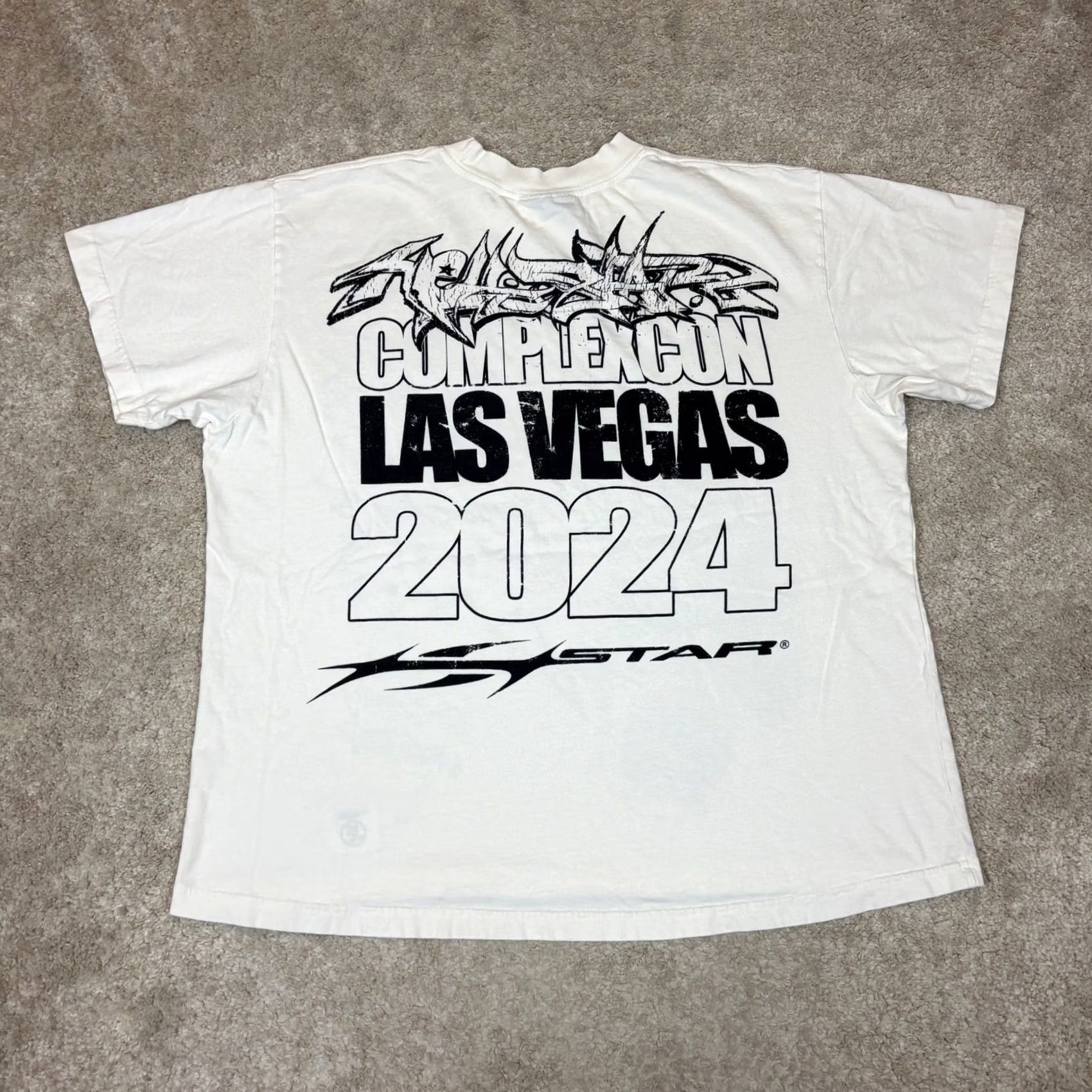 HELLSTAR Hellstar x Complexcon Exclusive 2024 T Shirt Men’s XL Rare White Rare Mens XL Regular White Complexcon Exclusive 2024 T Shirt Hellstar Mens XL Size US XL / EU 56 / 4 - 3 Thumbnail