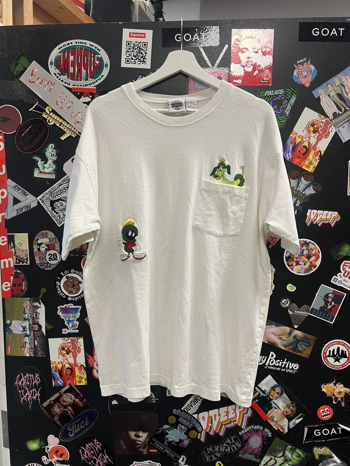Vintage Vintage Marvin The Martian Looney Tunes Pocket Shirt Size US L / EU 52-54 / 3 - 1 Thumbnail