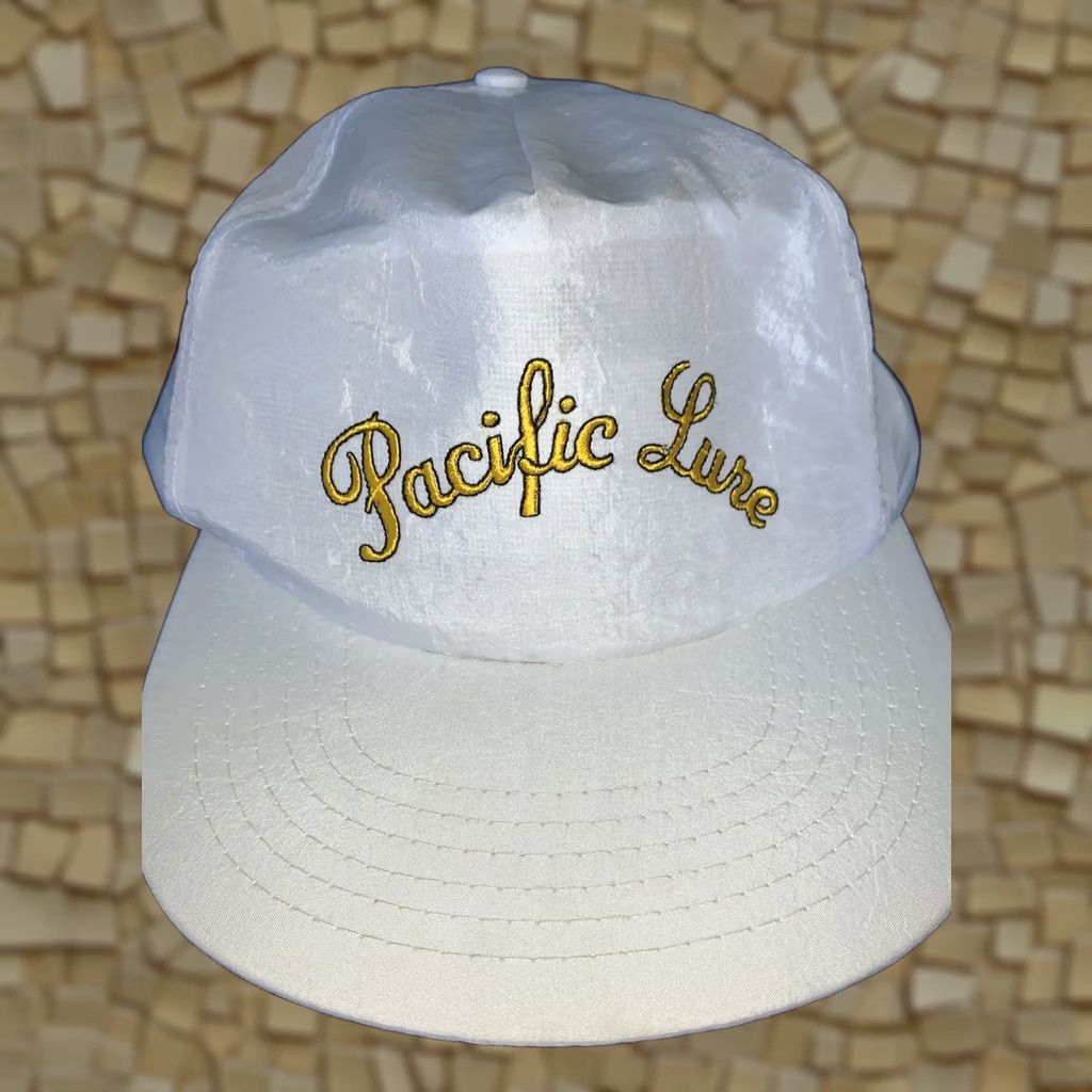 Vintage Pacific lures Snapback hat Fishing Tackle Nylon Vintage RARE Cap Cap White Adjustable NSM Mens Womens Girls Boys Size ONE SIZE - 1 Thumbnail
