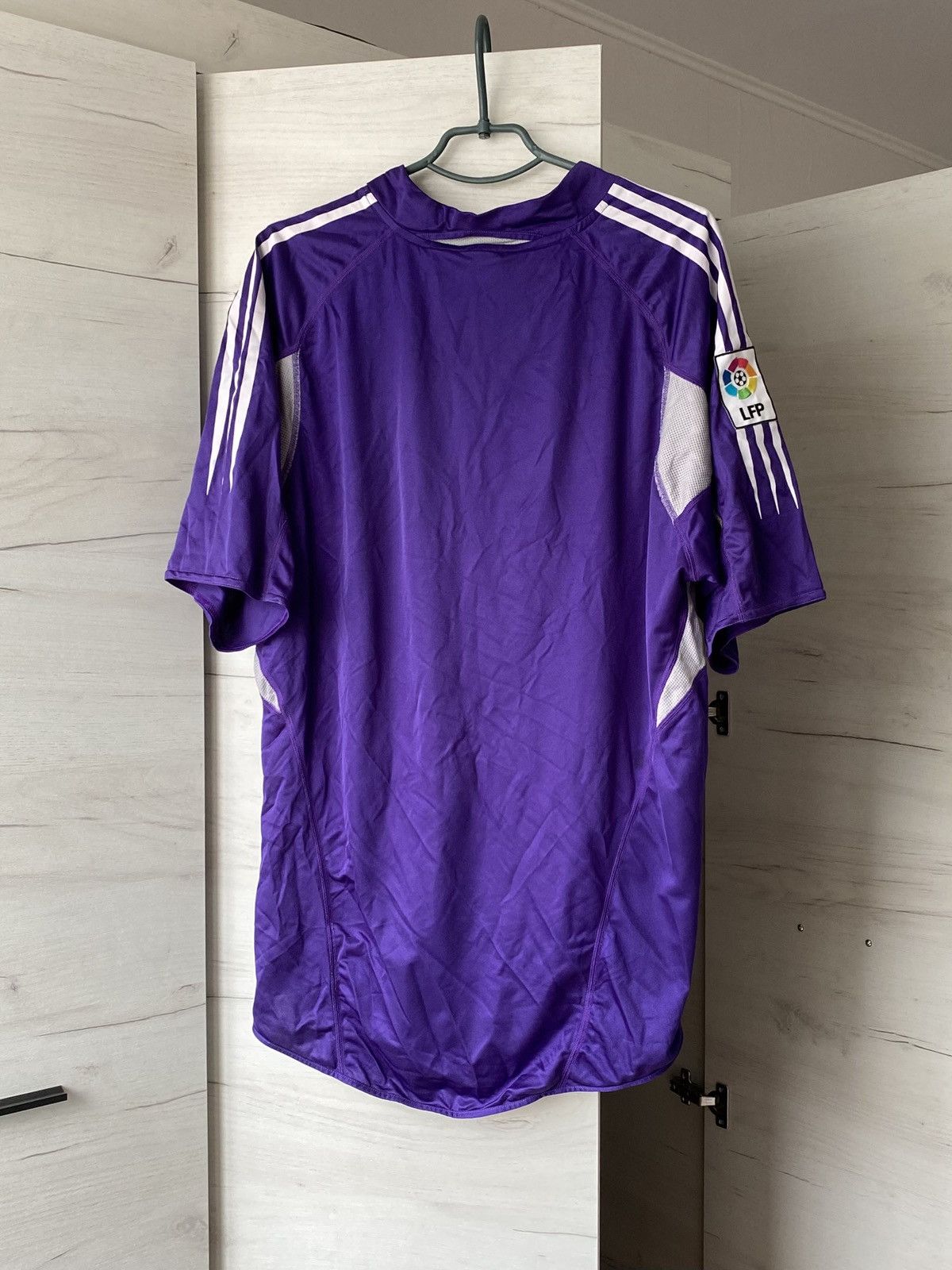 Adidas REAL MADRID 04 05 GOALKEEPER FOOTBALL SHIRT JERSEY ADIDAS Size US L / EU 52-54 / 3 - 3 Thumbnail