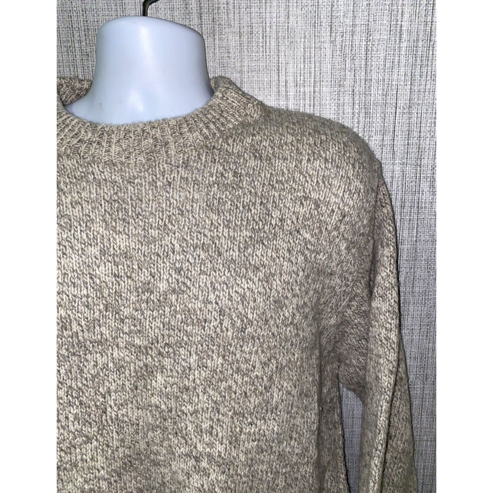 Vintage VINTAGE Milford Sweater Crewneck Mens 2XL Beige USA Made Wool-Nylon Blend Big & Tall Size US XXL / EU 58 / 5 - 2 Thumbnail