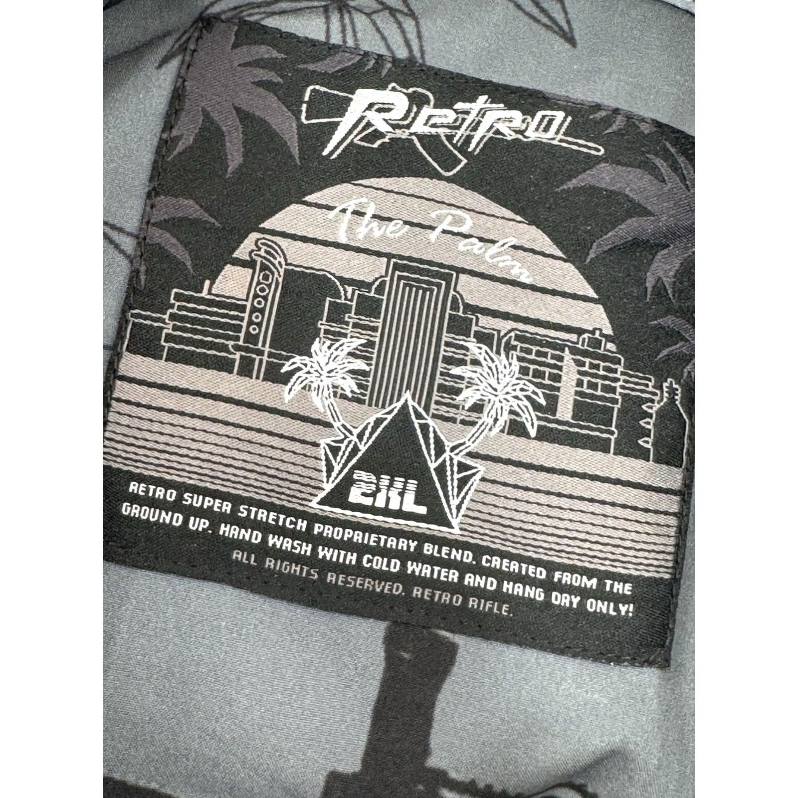 Vintage RETRO RIFLE - NEW w TAG - THE PALM Military AR15 Machine Gun Mens XXL Shirt Size US XXL / EU 58 / 5 - 4 Thumbnail