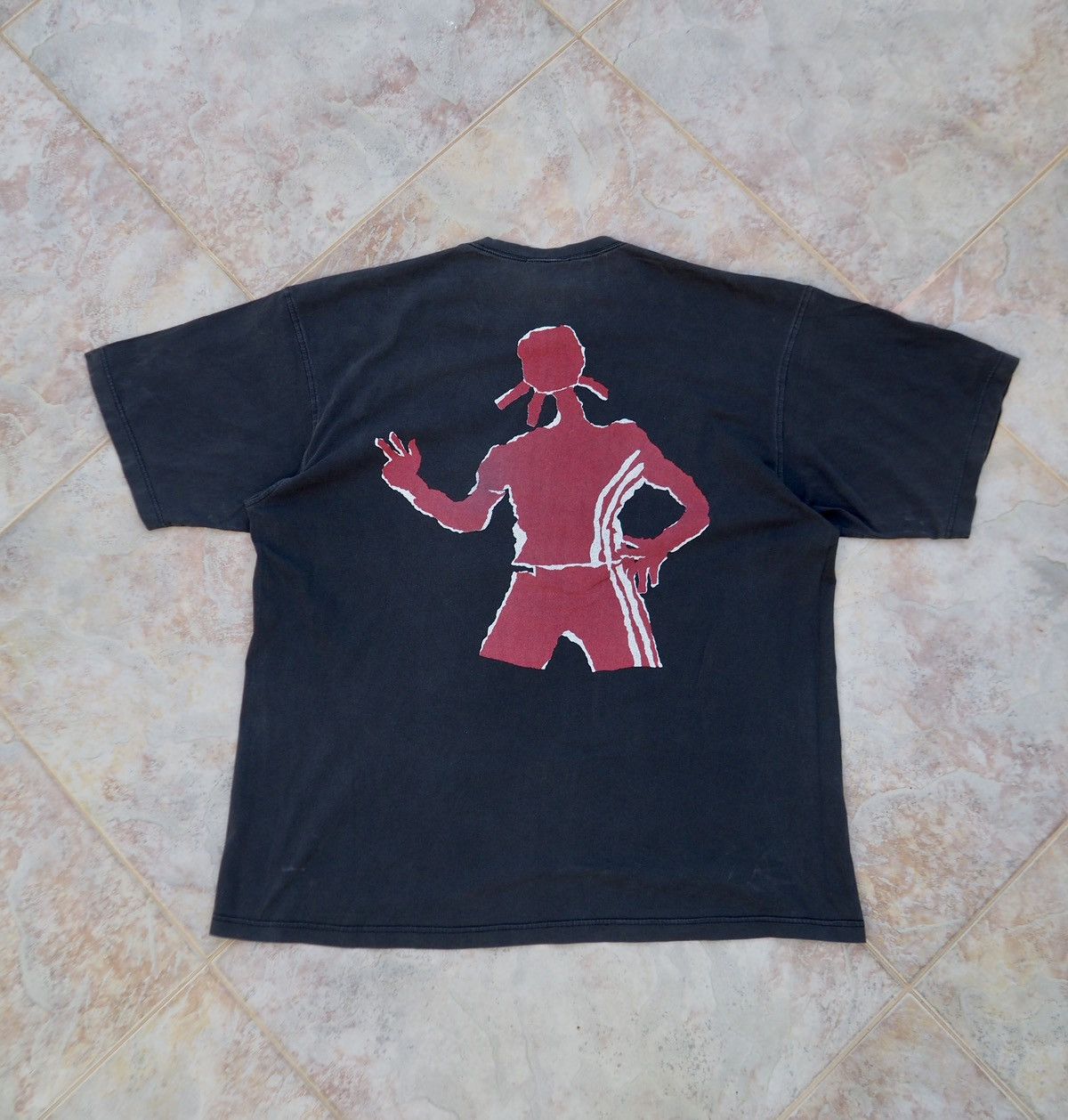 Adidas Vintage 90’s Adidas Off beat T-Shirt, XL, rare find Size US XL / EU 56 / 4 - 4 Thumbnail