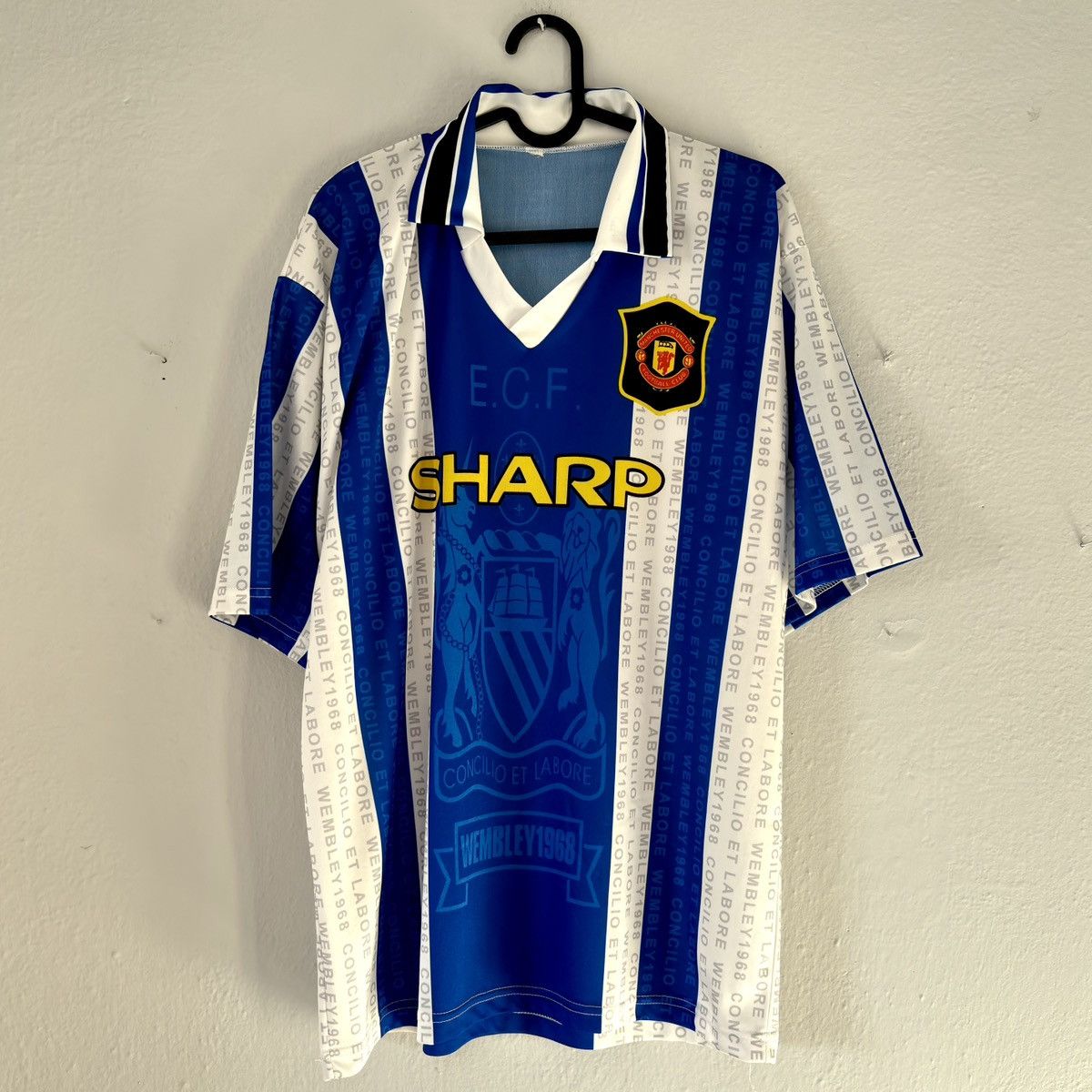 Vintage 1994 1996 Manchester United Vintage Third Kit Soccer Jersey Size US M / EU 48-50 / 2 - 2 Thumbnail