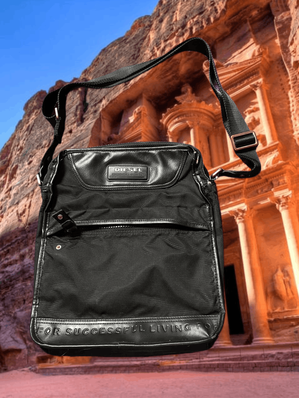 Diesel Bag with strap black logo DIESEL streetwear Y2K Size ONE SIZE - 1 Thumbnail