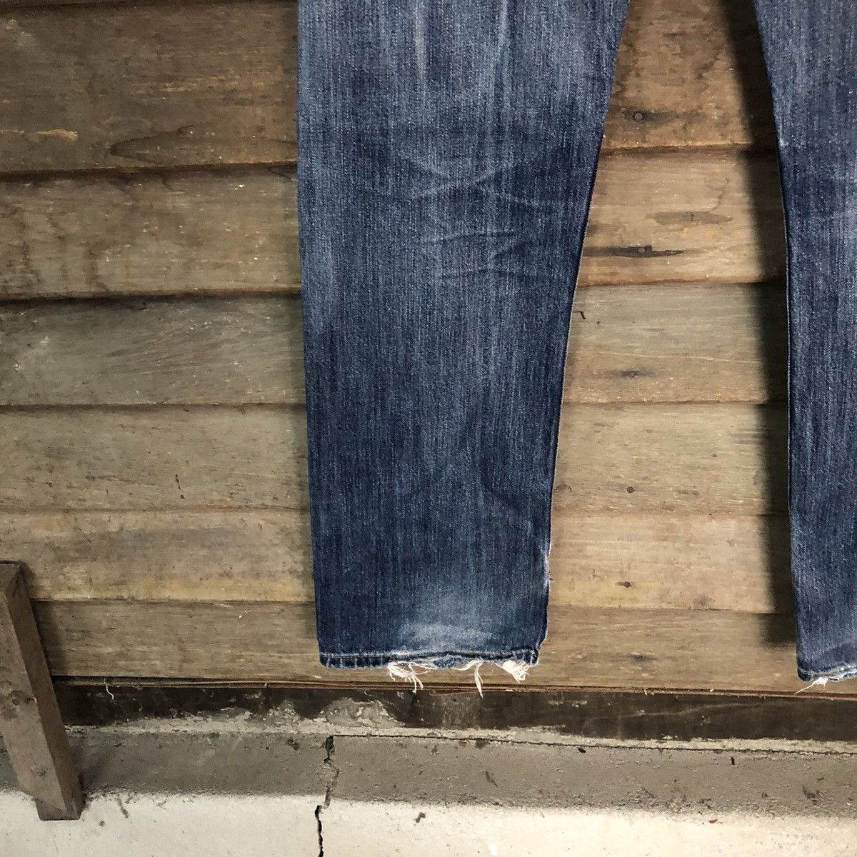 Levi's 501 Levis ripped distressed Blue faded Denim Pants #7309 Size US 31 - 20 Thumbnail