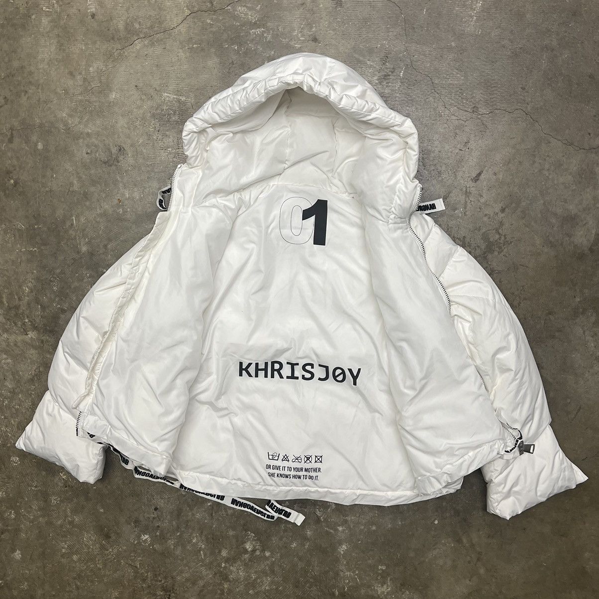 Khrisjoy Khrisjoy x Hangover Club Cropped Oversized Down Jacket Size US M / EU 48-50 / 2 - 3 Thumbnail