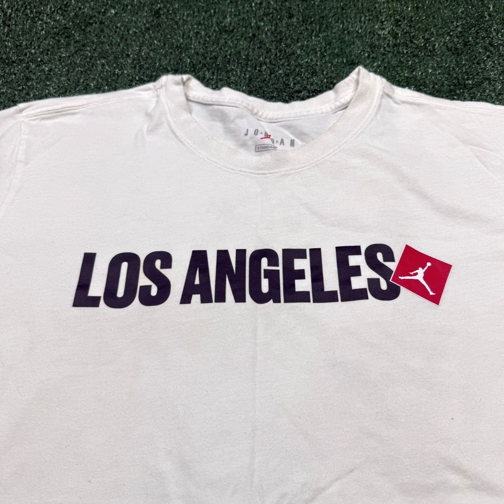 Jordan Brand Jordan Shirt Men's 2XL White Short Sleeve Graphic Print Jumpman 23 Nike Air Retro Sports City Hip Hop Boys Girls Mens Womens Size US XXL / EU 58 / 5 - 5 Thumbnail