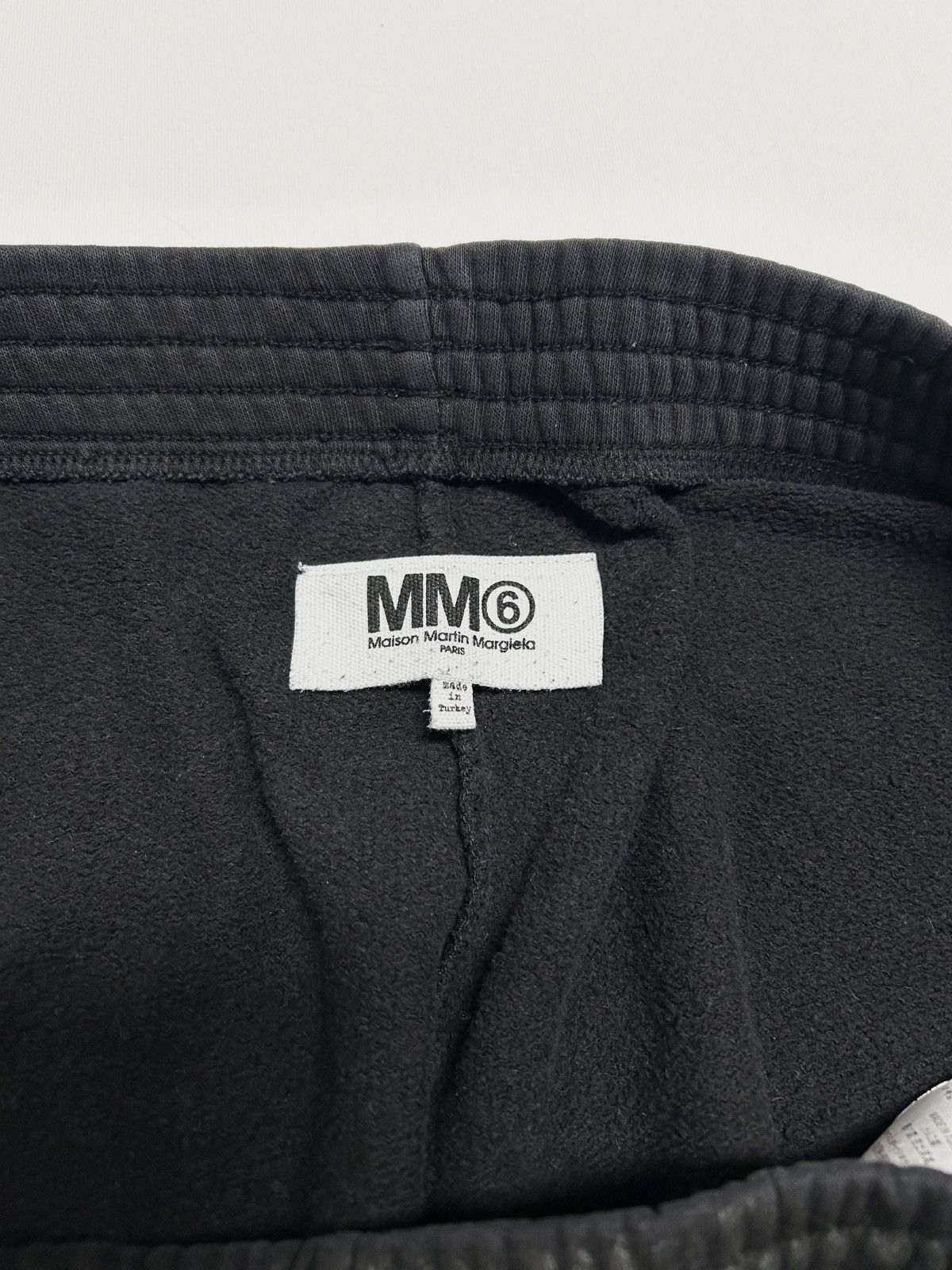 Maison Margiela FW2014 Waxed Sweatpants Size US 30 / EU 46 - 5 Thumbnail
