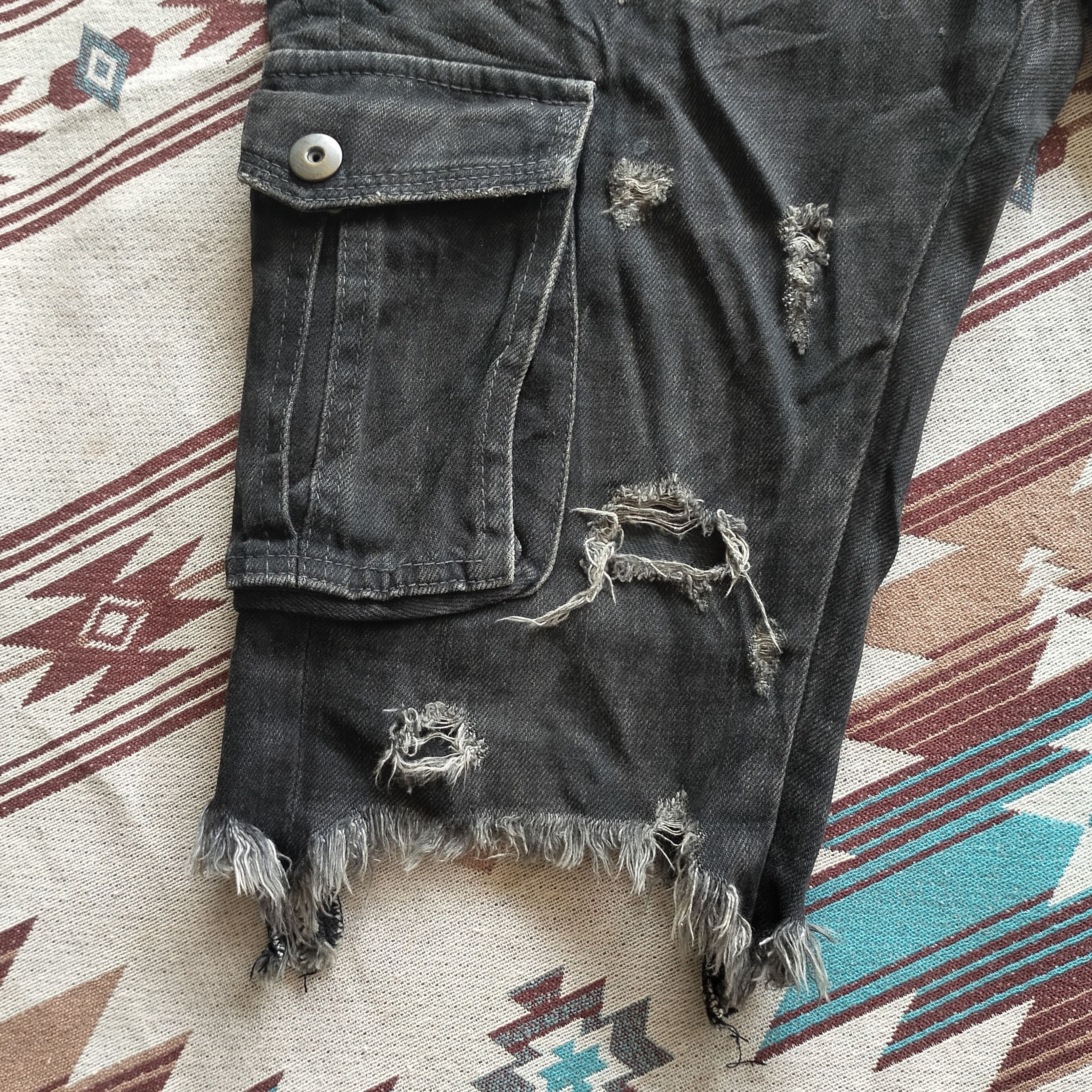 GOSTAR DE FUGA Fuga japan distressed cargo short denim Size US 33 - 4 Thumbnail