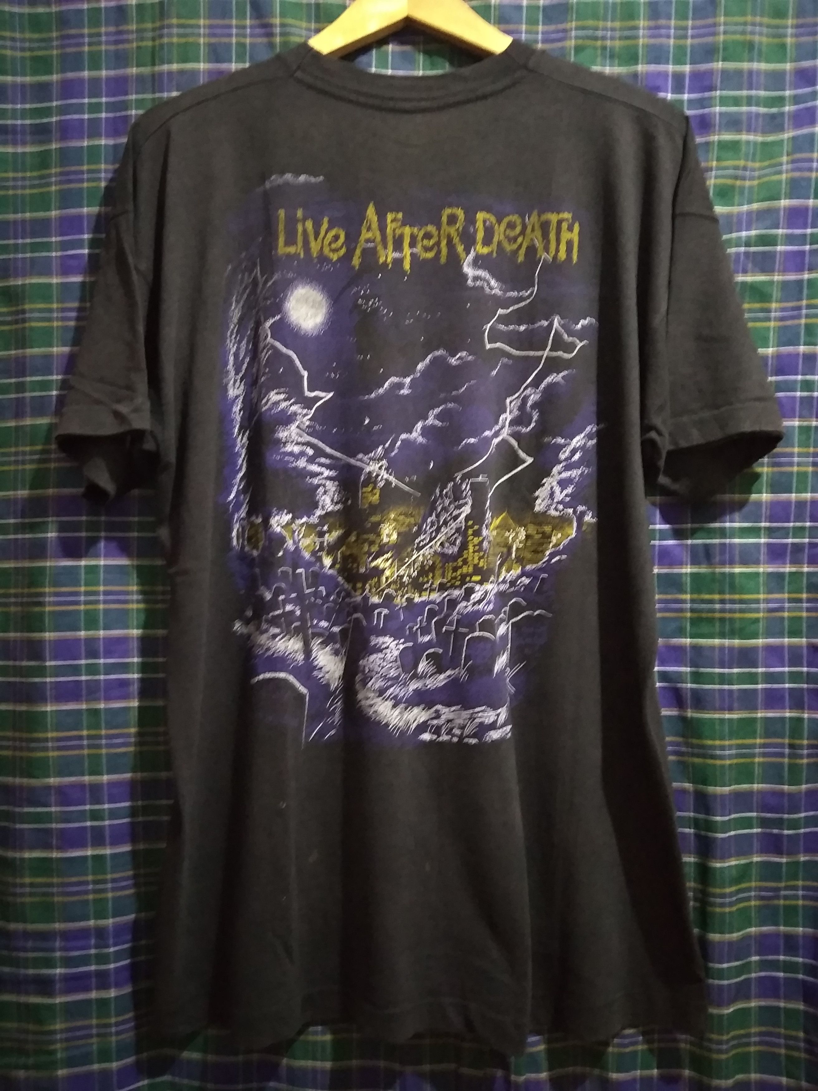 Band Tees Sick Grail 🔥 very rare 80s Iron Maiden Live After Death Size US XL / EU 56 / 4 - 7 Thumbnail