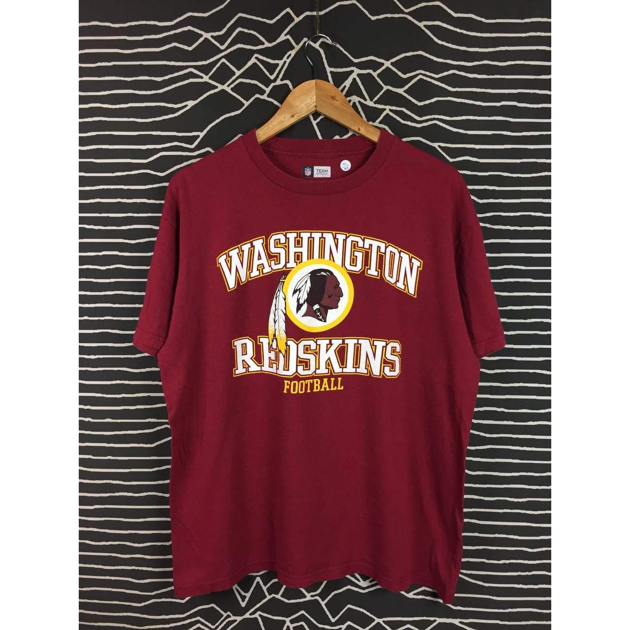 NFL × Sports Specialties NFL Team Apparel Washington Redskins Football Logo Tee Size US L / EU 52-54 / 3 - 1 Thumbnail