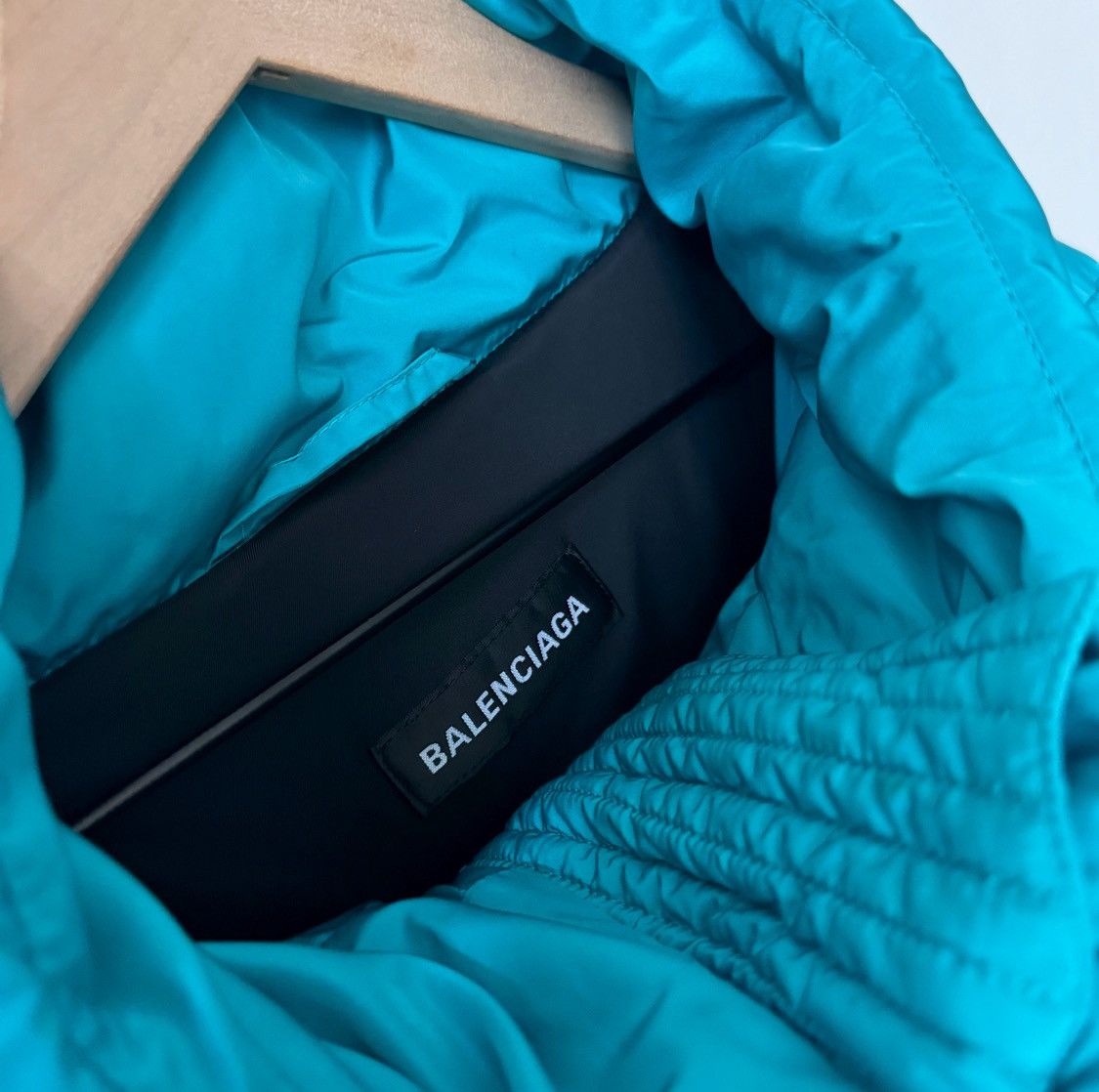 Balenciaga BALENCIAGA Down Jacket Cinched Puffer Blue 52 XL Size US XL / EU 56 / 4 - 2 Thumbnail