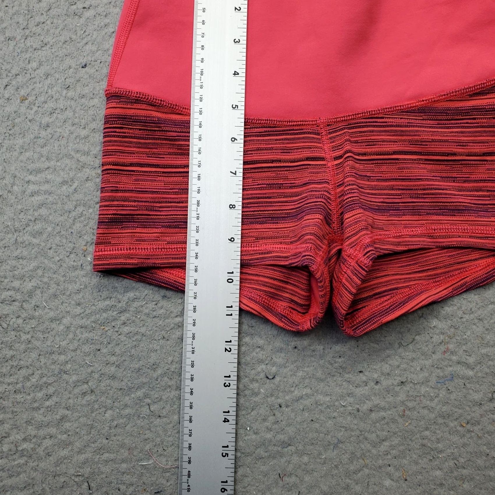 Lululemon Lululemon Womens XS Multicolor Align Running Shorts High Waist Roll Down Athletic Fit Shor ts Size 40" / US 18 - 3 Thumbnail