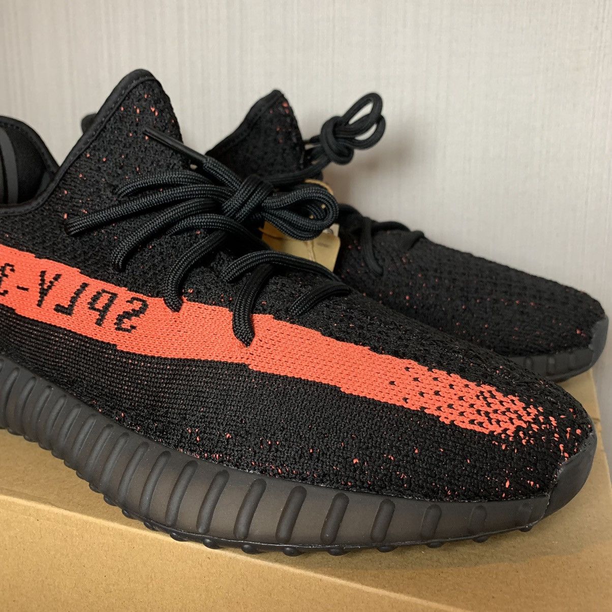 Adidas × Kanye West × Yeezy Yeezy Boost 350 V2 Core Red Size US 11 / EU 44 - 8 Thumbnail