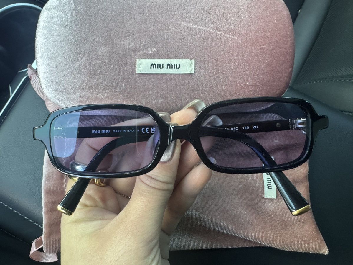 Miu Miu Miu Miu Regard Sunglasses Size ONE SIZE - 1 Thumbnail