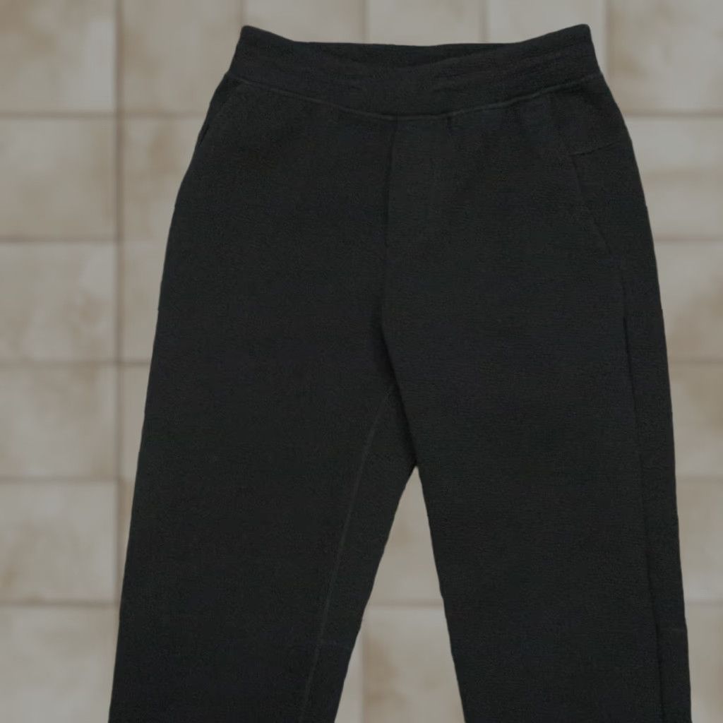 Lululemon Lululemon Pants Men XS Black Textured Space Joggers Athletic Pocketed Flat-lock Drawstring Waist Slim Tapered Inseam 29 in Jogger Size US 27 - 1 Thumbnail