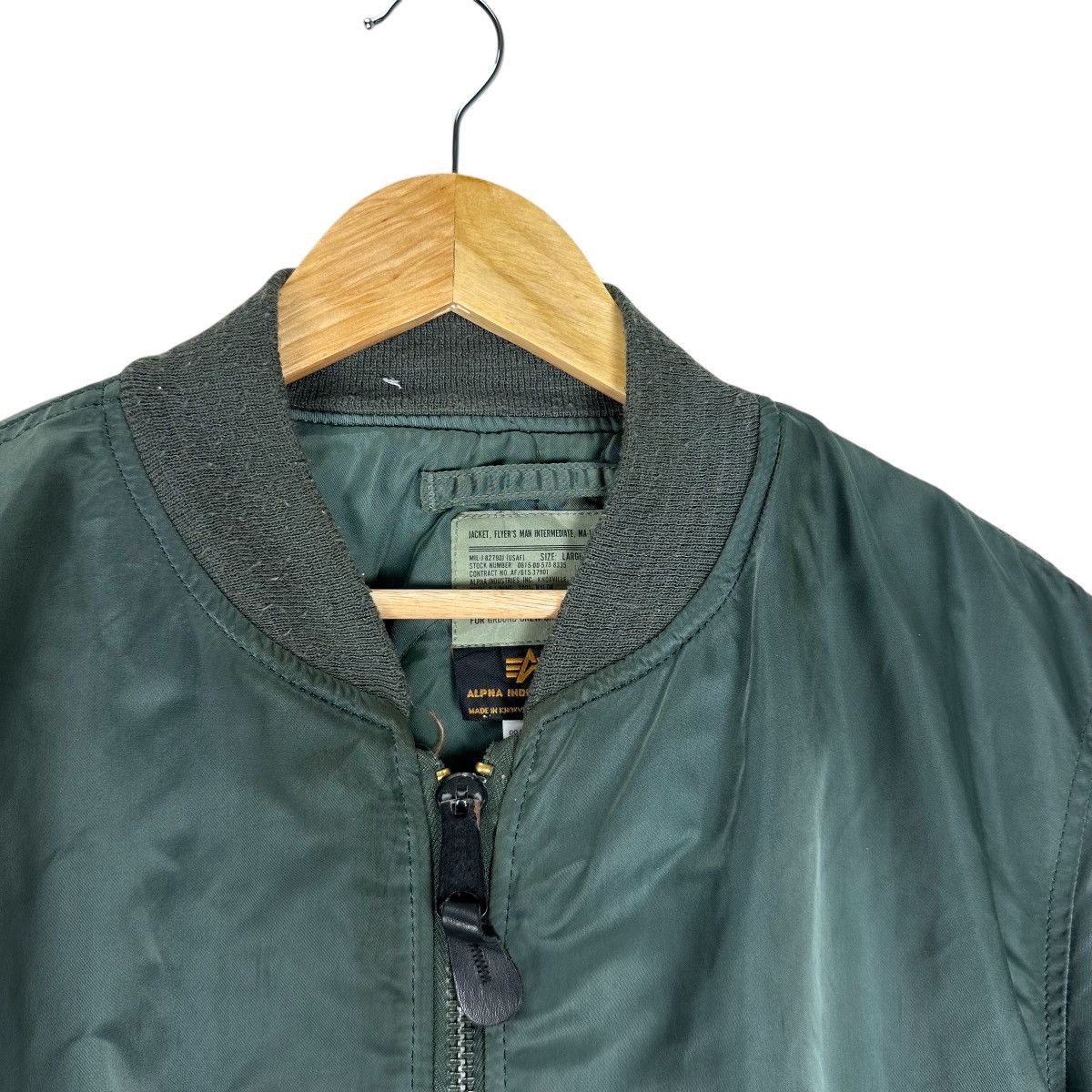 Alpha Industries ALPHA INDUSTRIES MA-1 BOMBER JACKET RIOT Size US L / EU 52-54 / 3 - 5 Thumbnail