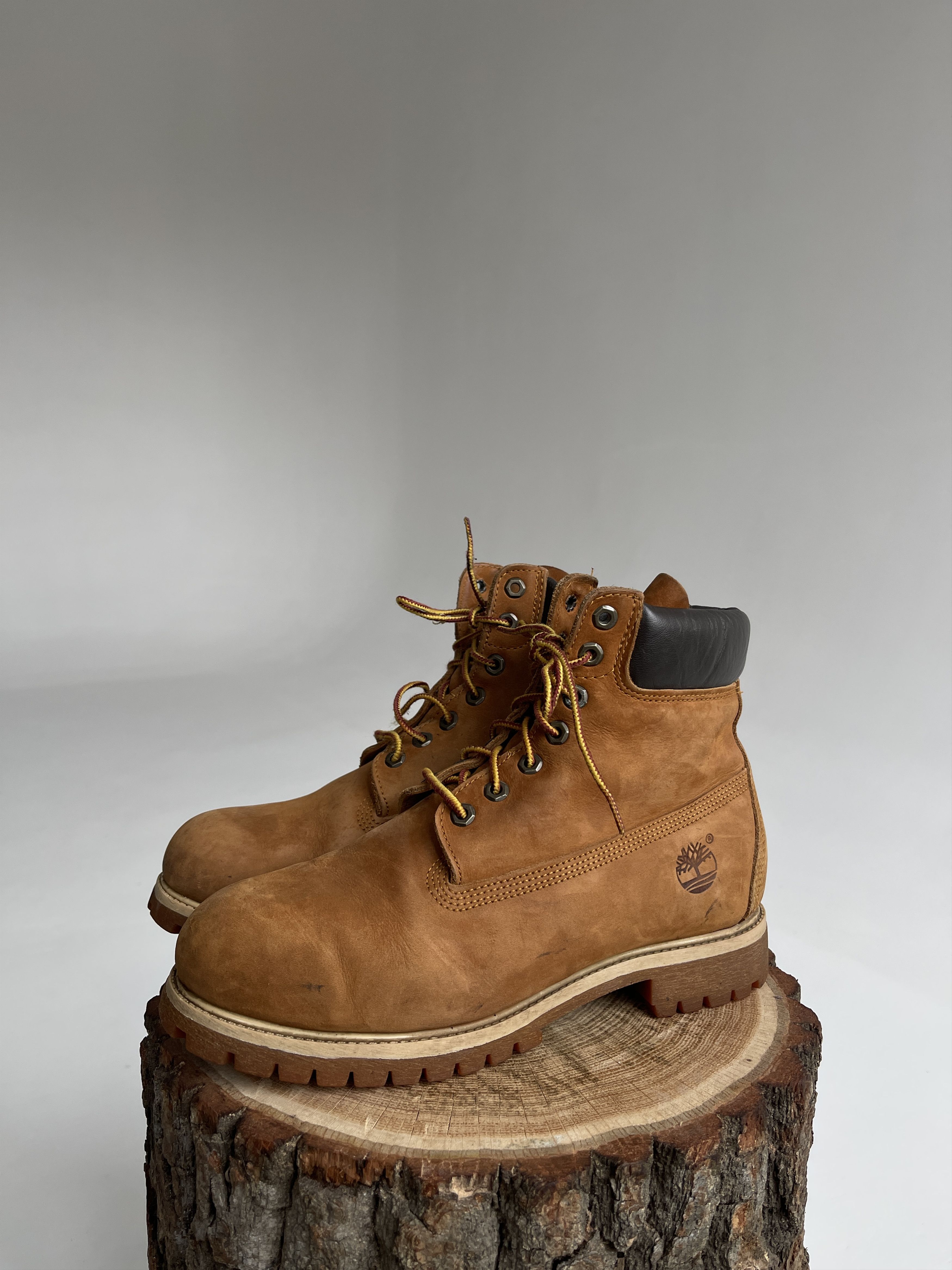 Timberland × Vintage Vintage Timberland Leather Classic Boots | Grailed