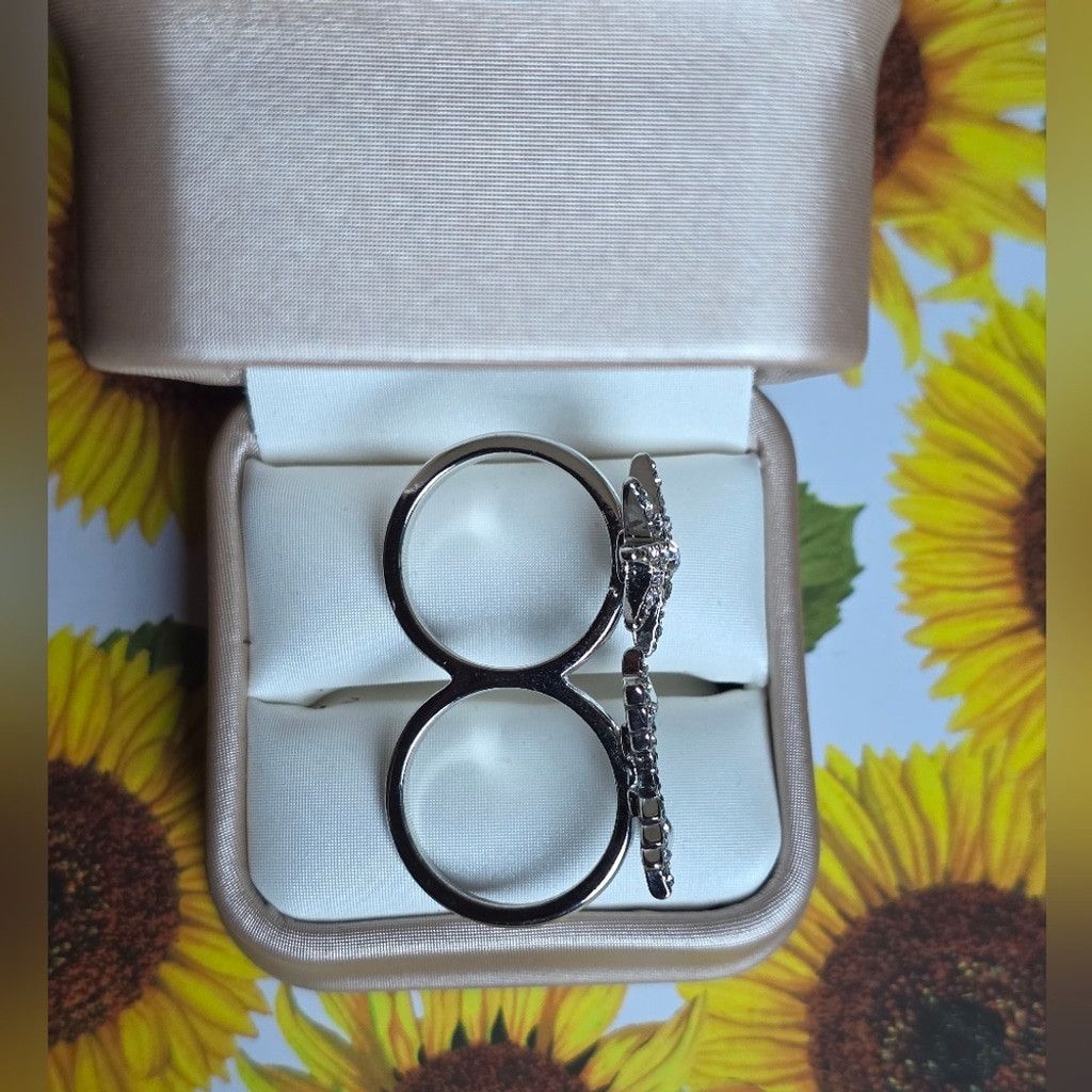 Vera Wang Simply Vera by Vera Wang Silver Star and Arrow Double Ring Size ONE SIZE - 4 Thumbnail
