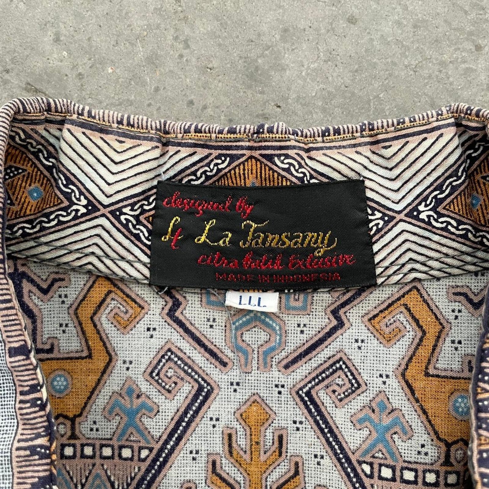 Vintage Vintage La Tansany Aztec Patterned Shirt Size US XL / EU 56 / 4 - 5 Thumbnail