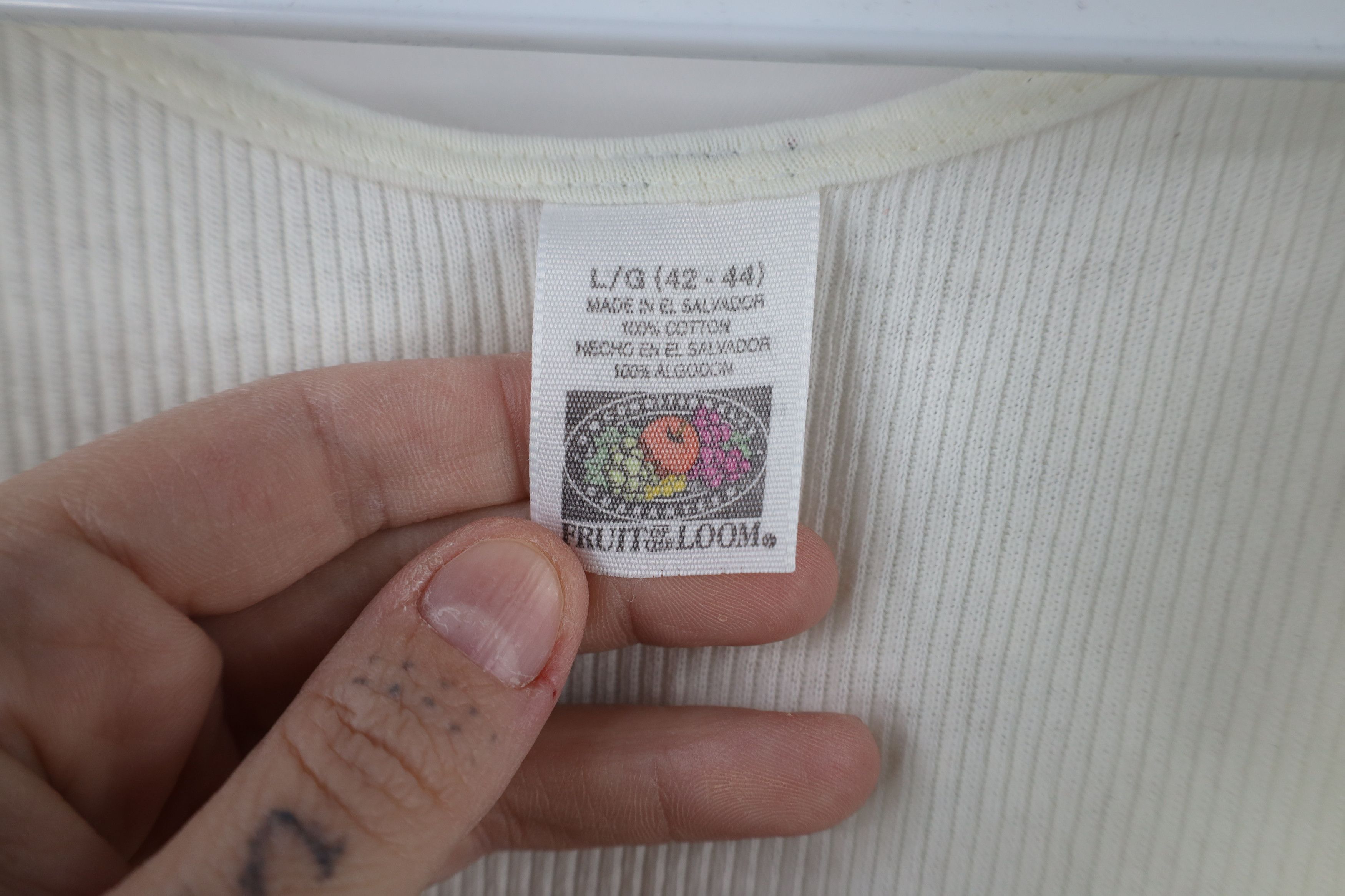 Vintage Vintage 90s Streetwear Ribbed Wife Beater Tank Top T-Shirt Size US L / EU 52-54 / 3 - 9 Thumbnail