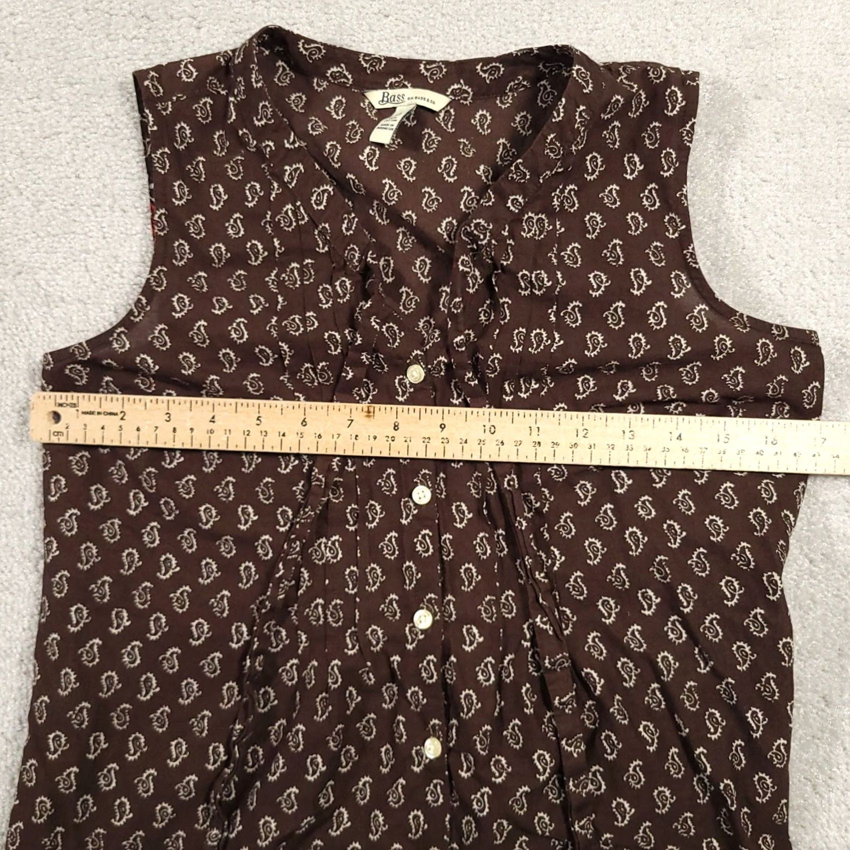 Vintage G. H. Bass & Co. Sleeveless Button-Up Shirt Women's XS Brown Paisley Print Size XS / US 0-2 / IT 36-38 - 7 Thumbnail