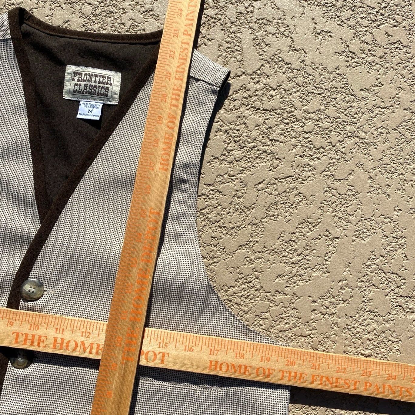 Vintage VINTAGE Frontier Classics Frontier Classic Vest Mens Medium Beige Button Belted Western Cowboy Vest Mens Medium Beige Western Belted Button Vest Size US M / EU 48-50 / 2 - 4 Thumbnail